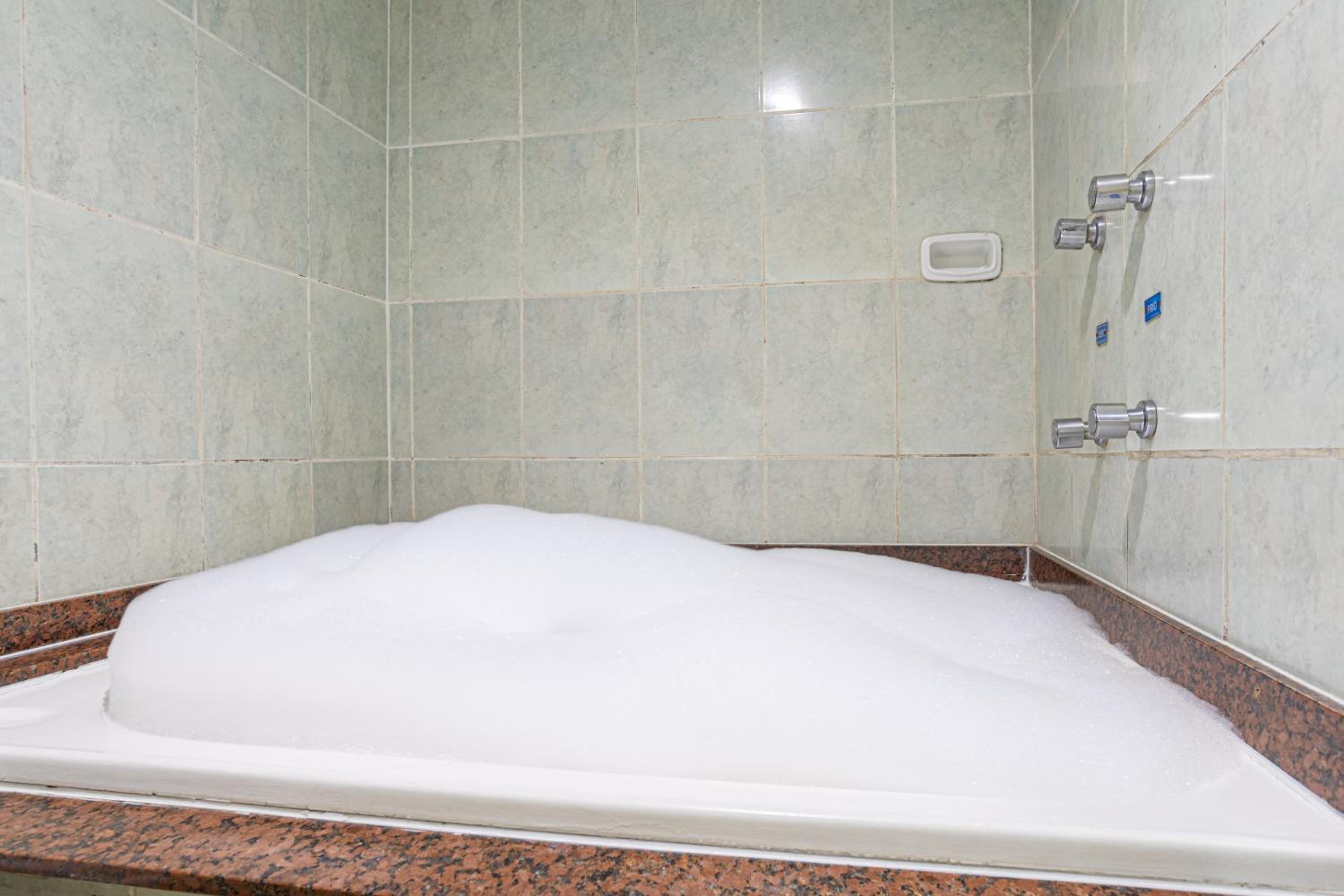 Motel Coqueiros 2