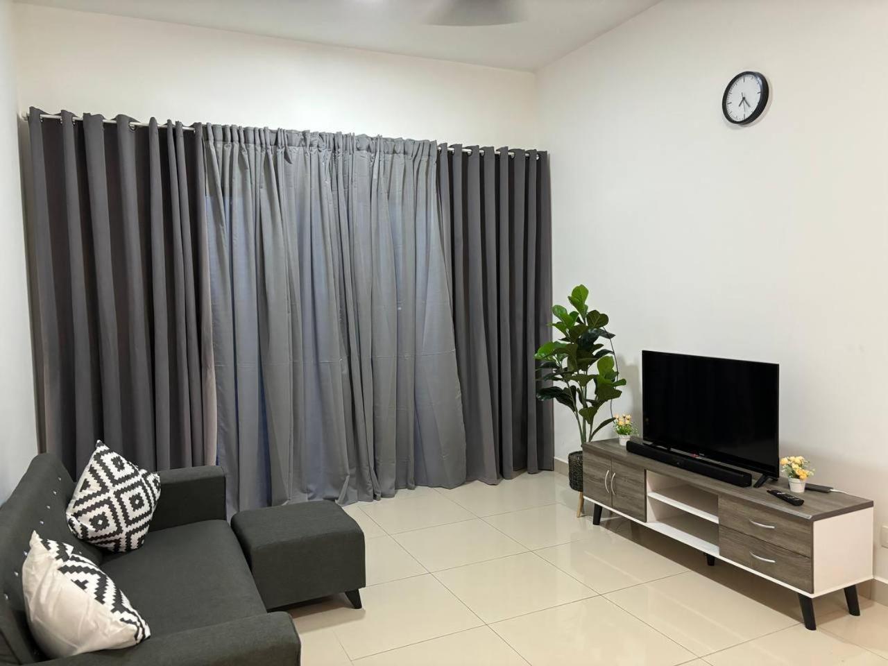 homestay tengah bandar kuala terengganu icon resindence