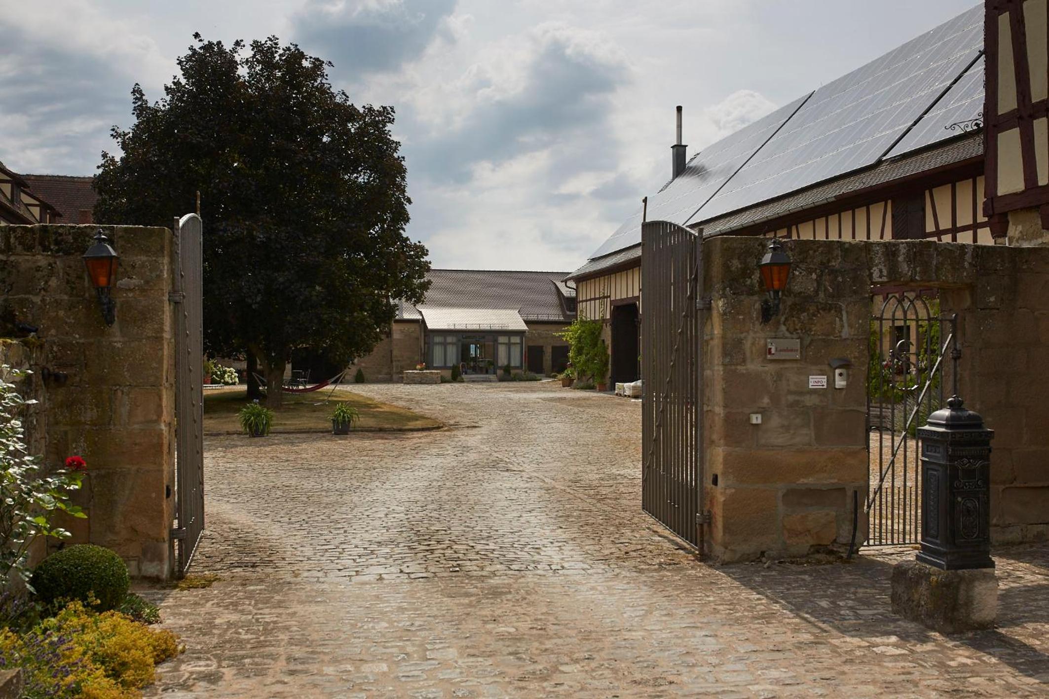 Gutshof Familie Gress