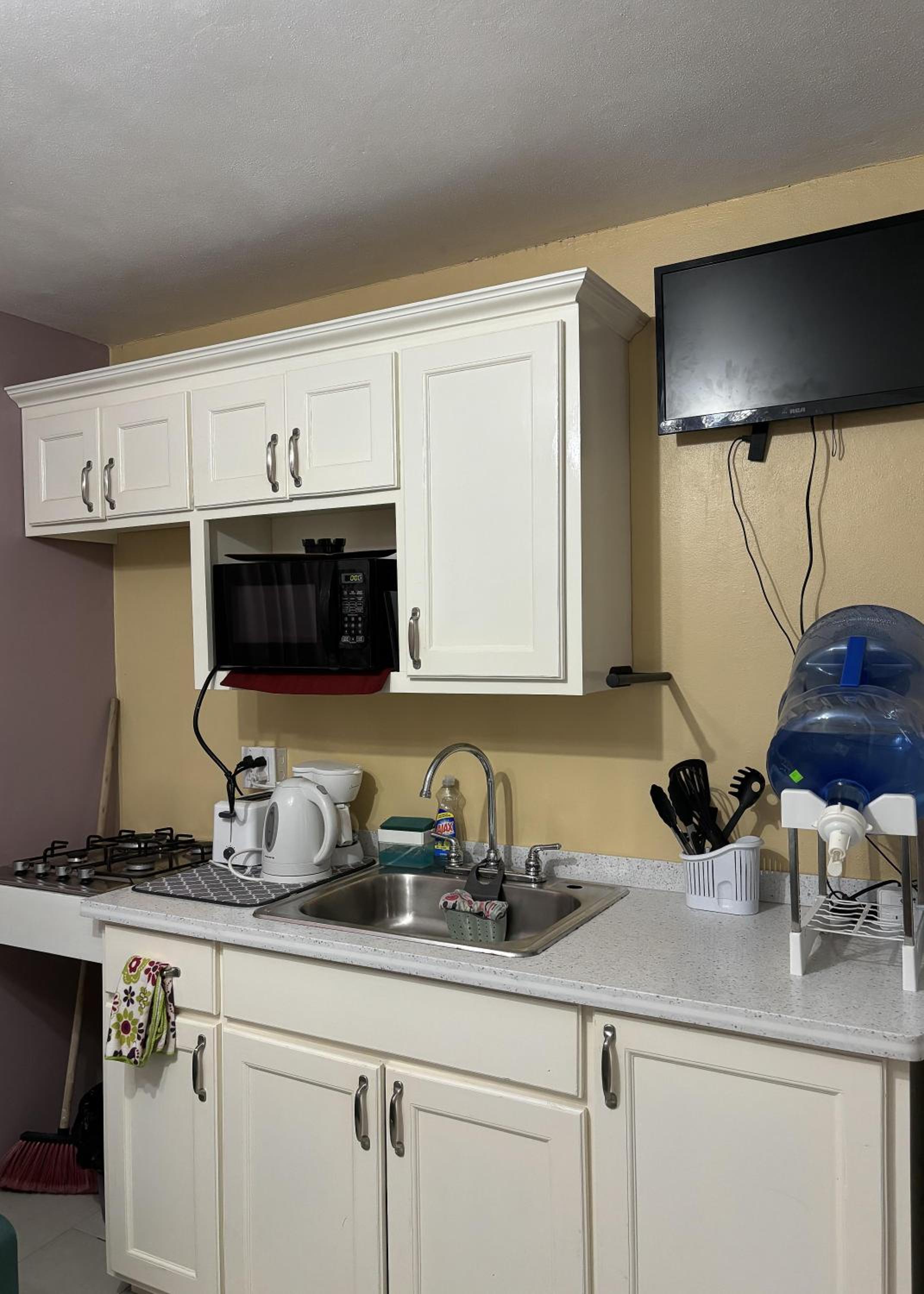 Denyse Home Cottage
