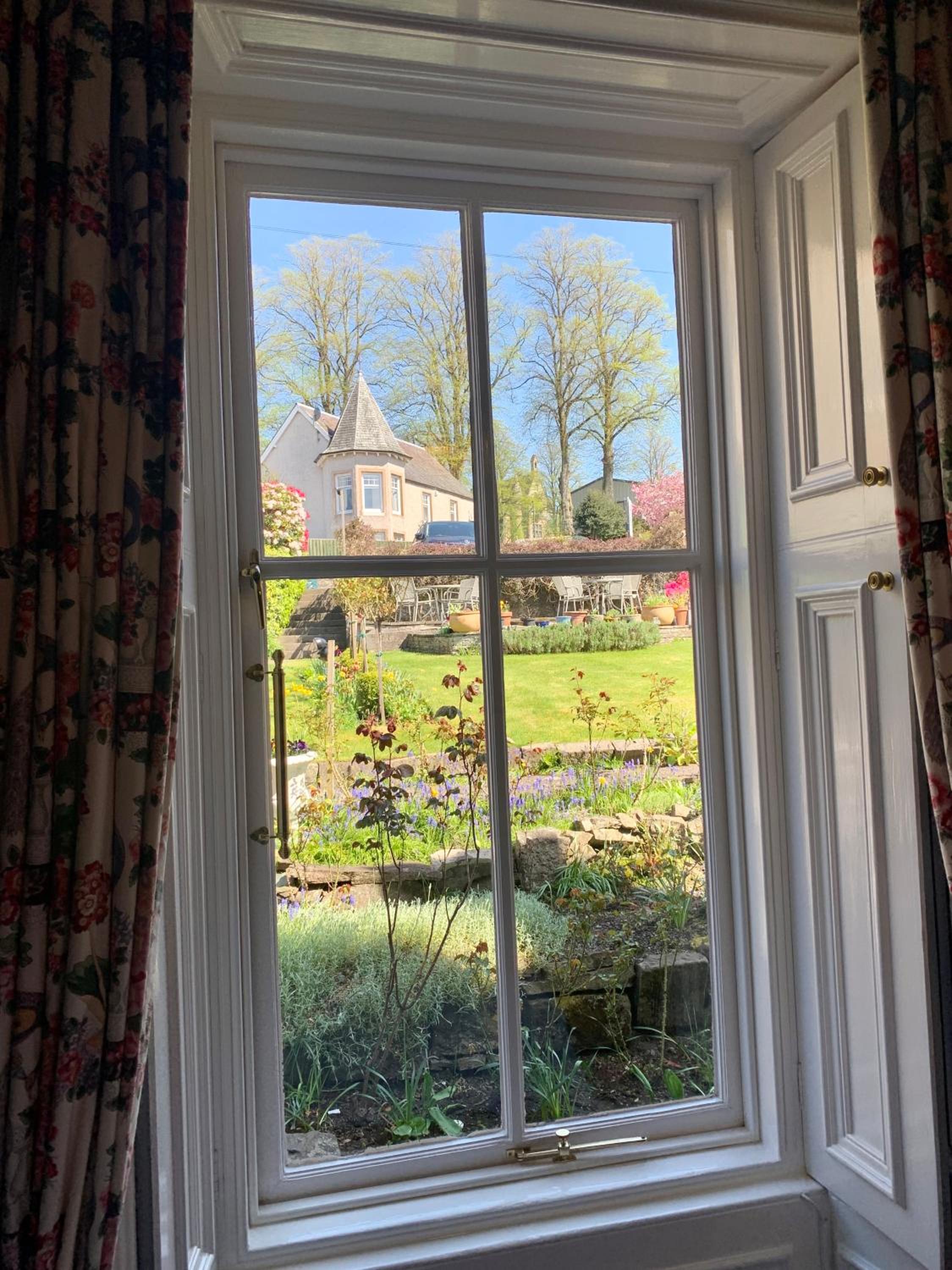 Leven House Bed and Breakfast