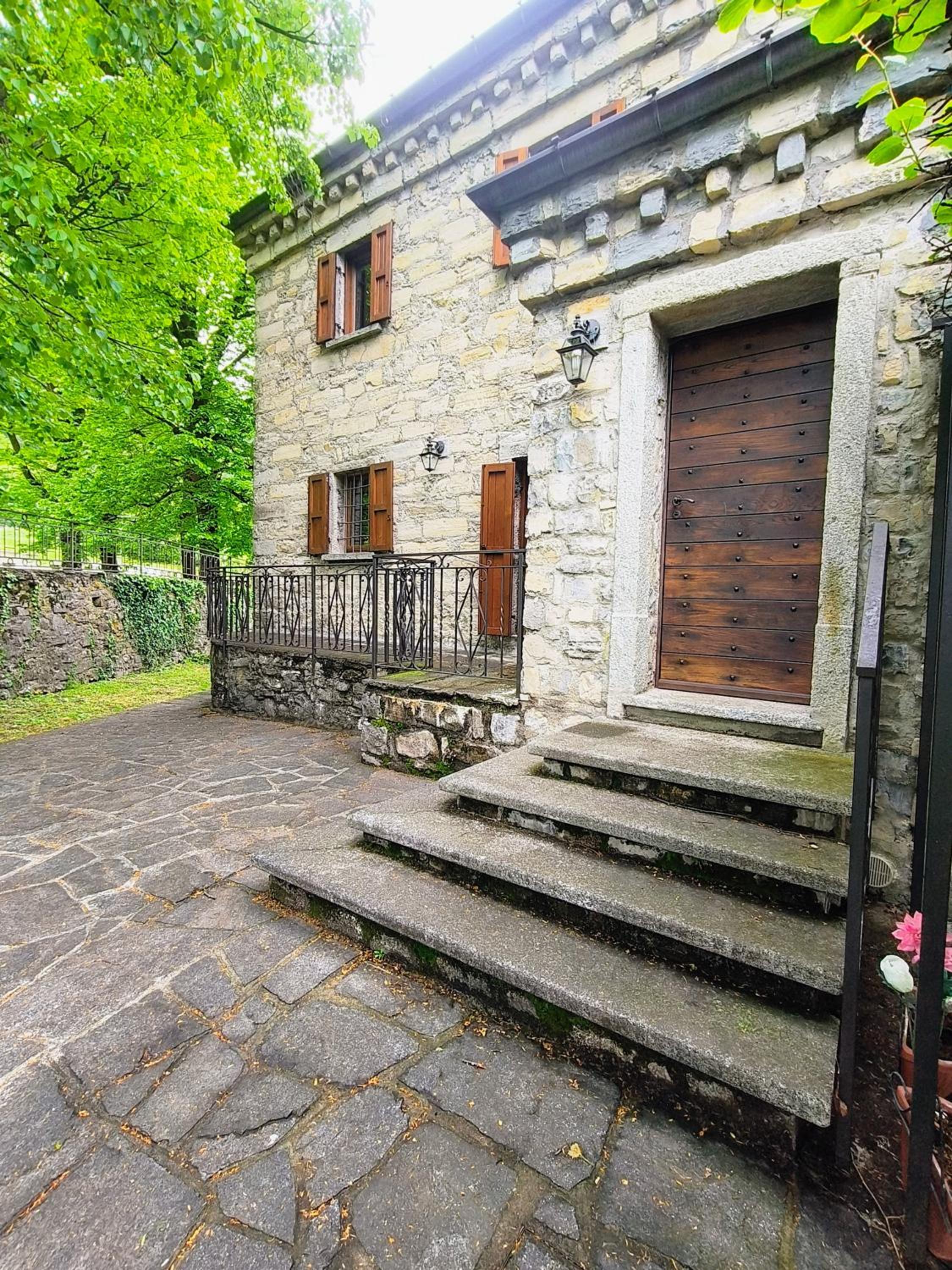Villa Rina mindfullness in Nature close to Lake view 4