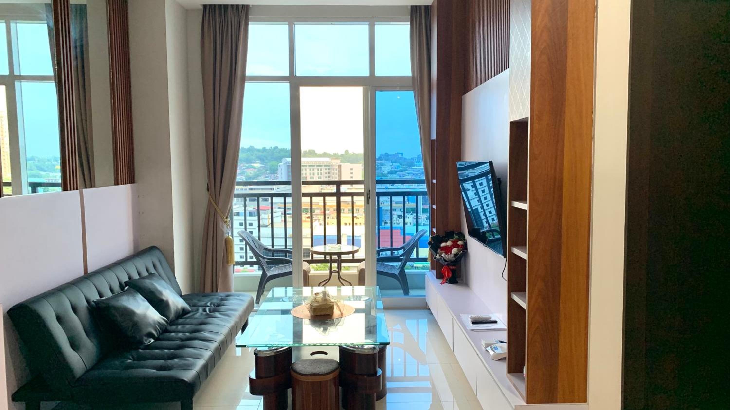 Wiwi Formosa Residence 2 Bedroom 12th Floor