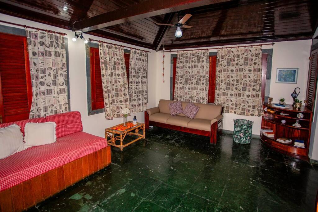 Tropical House
