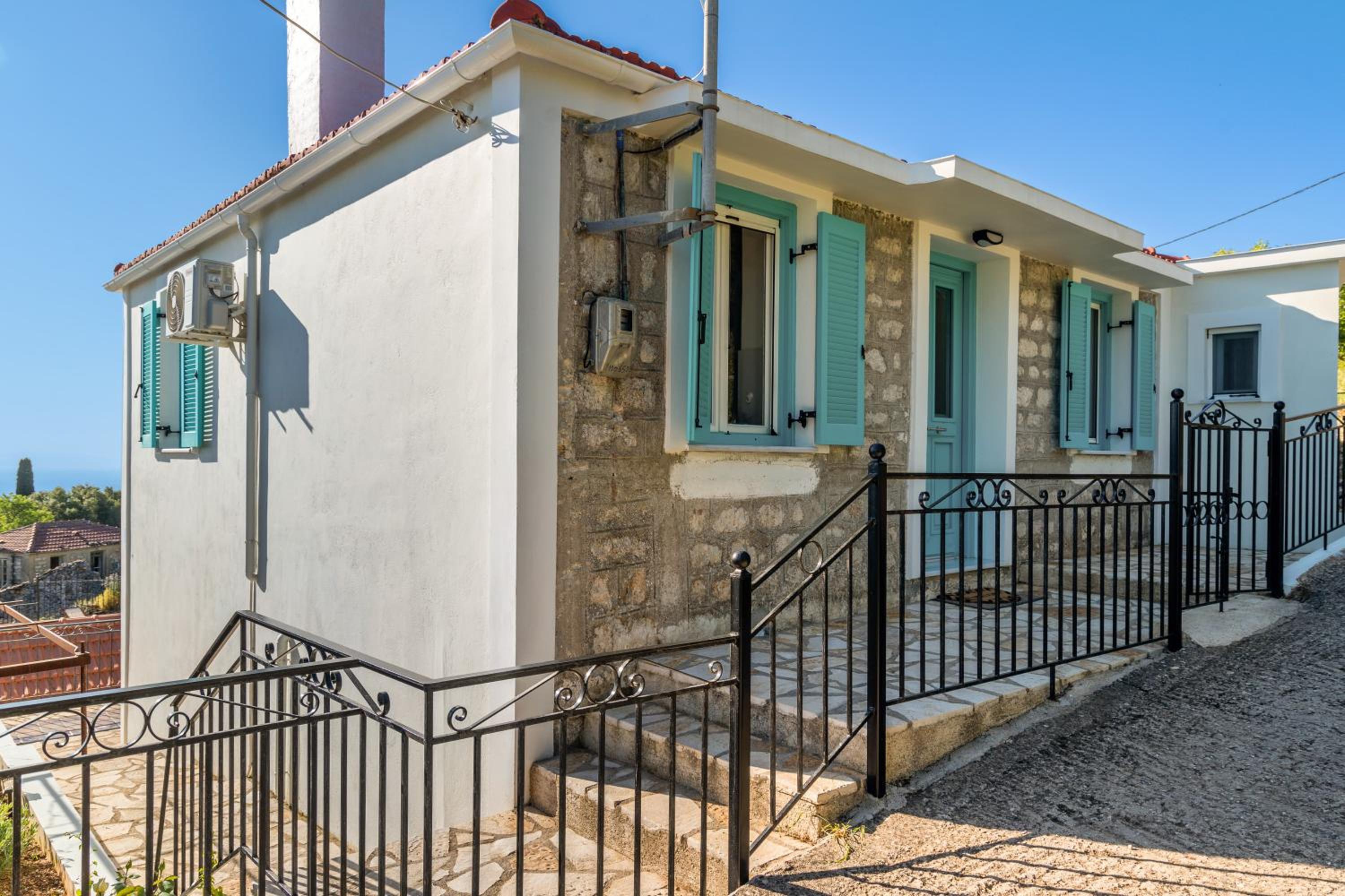 Hotel Milia's House Ithaca - Image 1