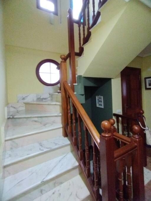 Seven J House