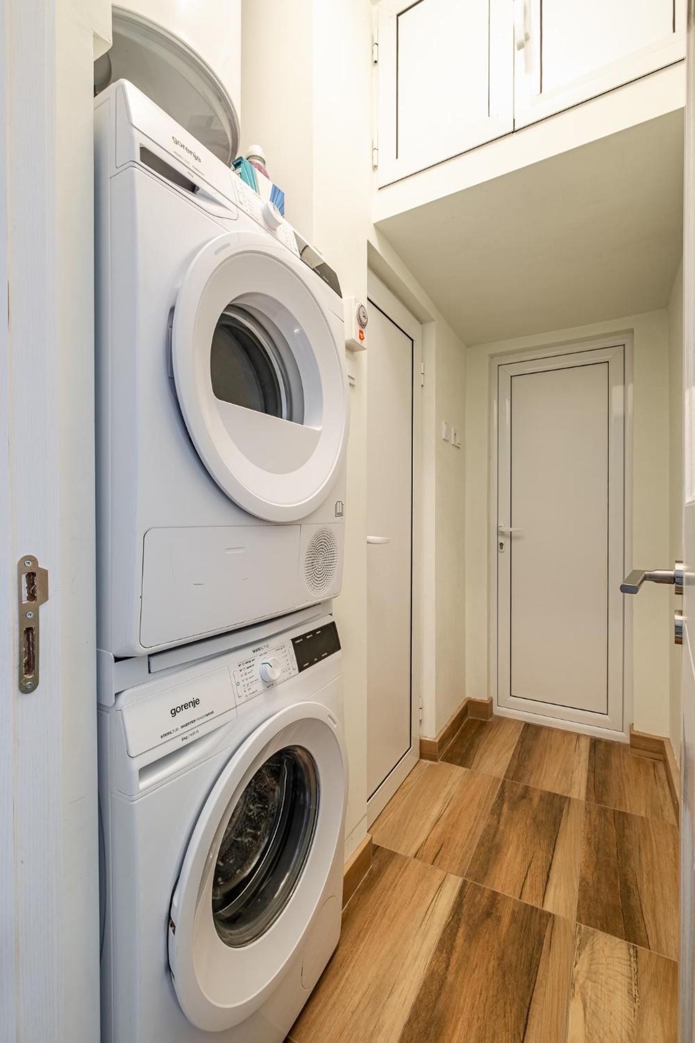 Bella 2BR Apartment