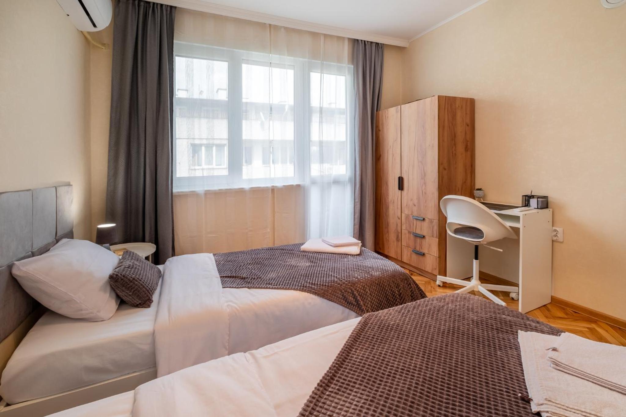 Bella 2BR Apartment