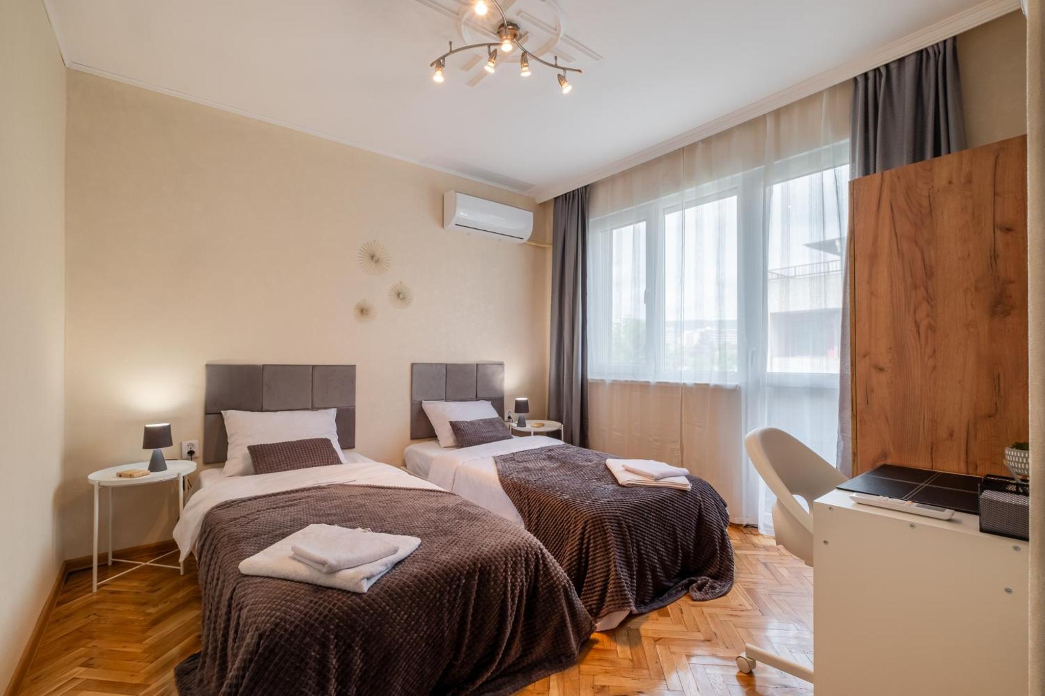 Bella 2BR Apartment