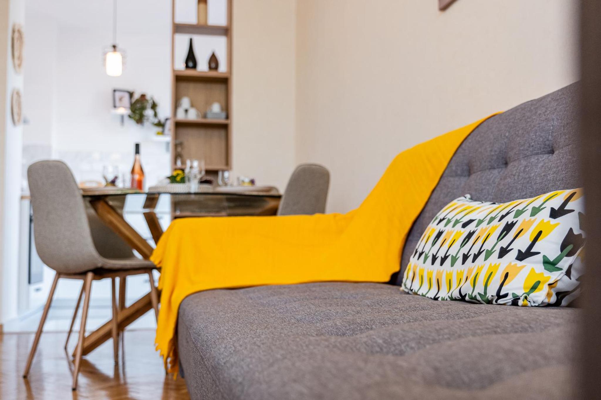 Bella 2BR Apartment