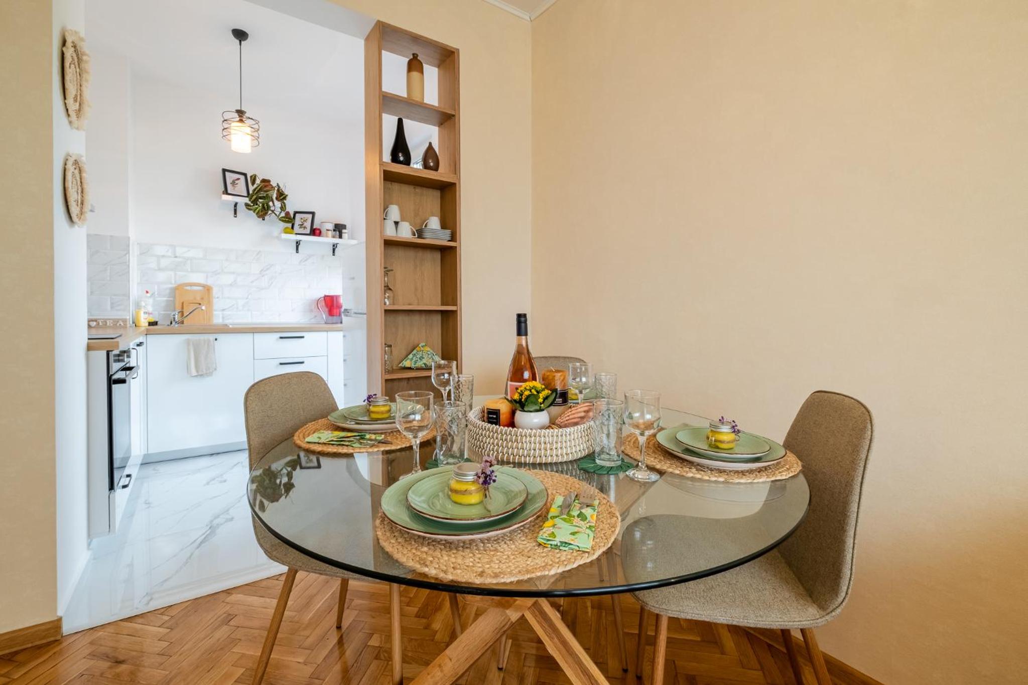 Bella 2BR Apartment