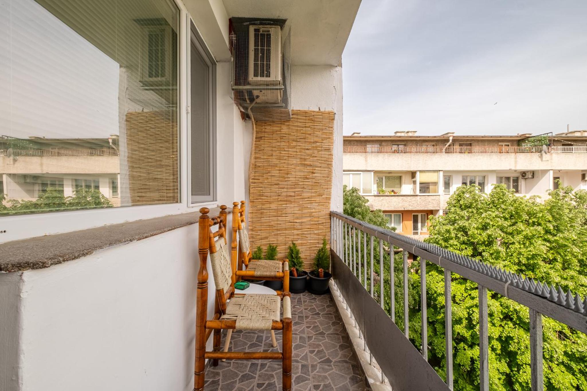 Bella 2BR Apartment