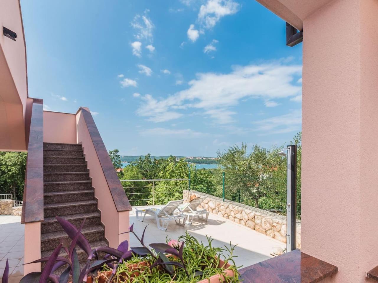 Apartment Fenix 2 view 5