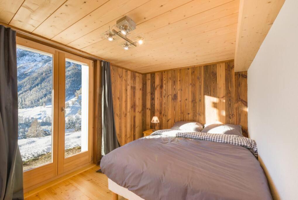 Beautiful chalet in Val d'Hérens, Evolène