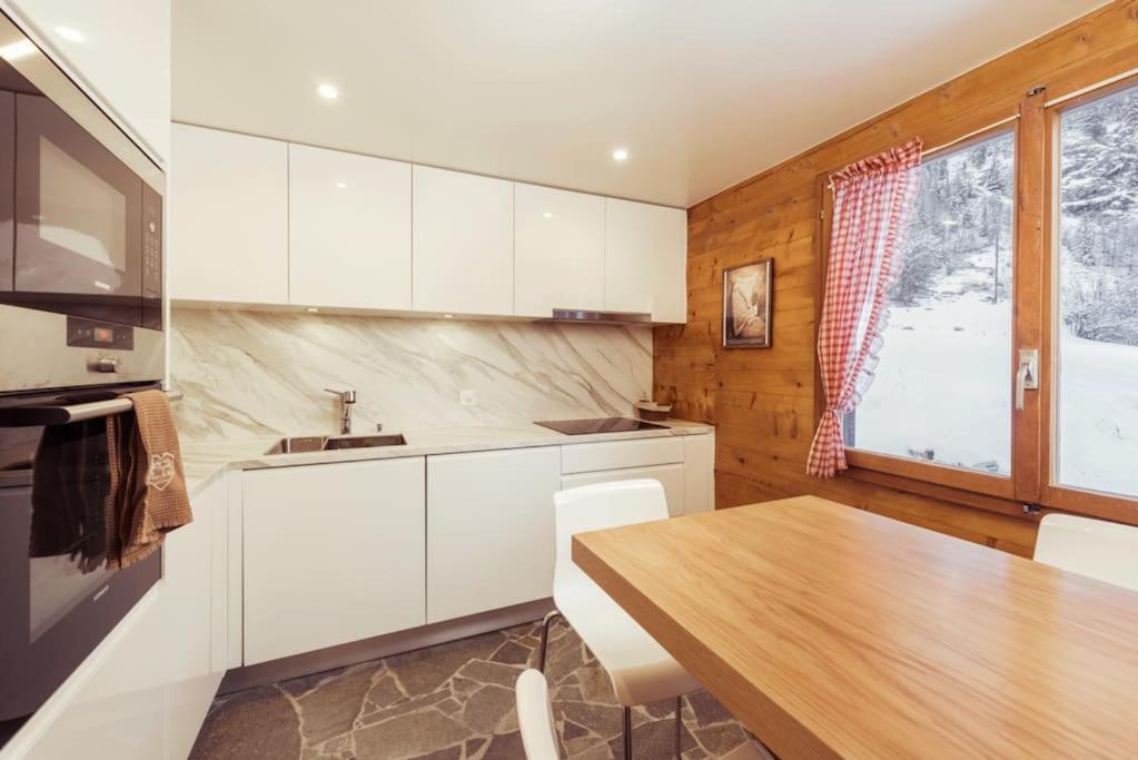 Beautiful chalet in Val d'Hérens, Evolène
