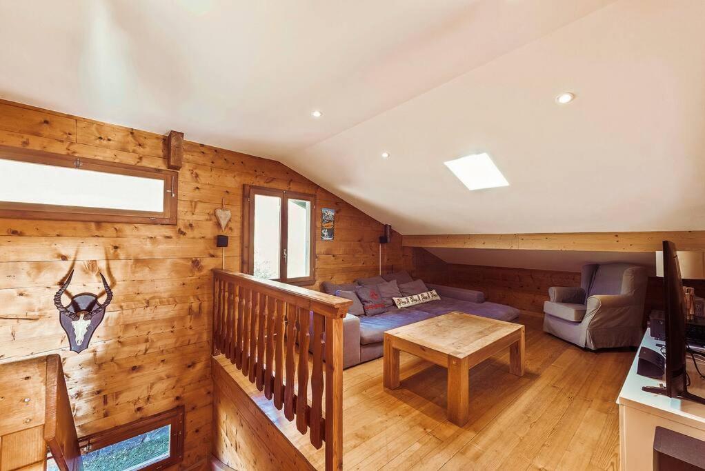 Beautiful chalet in Val d'Hérens, Evolène