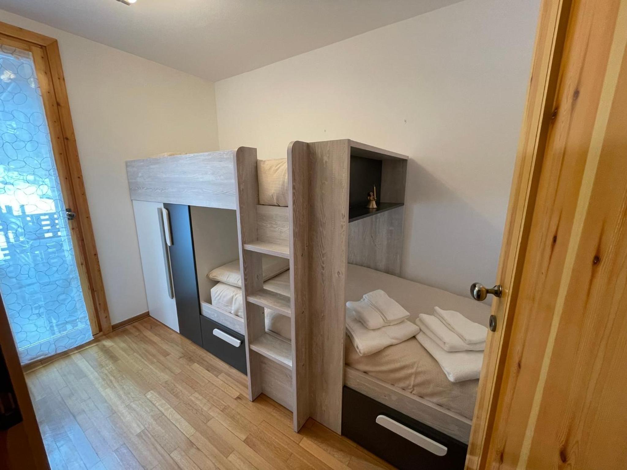 Chalet Le Case view 3