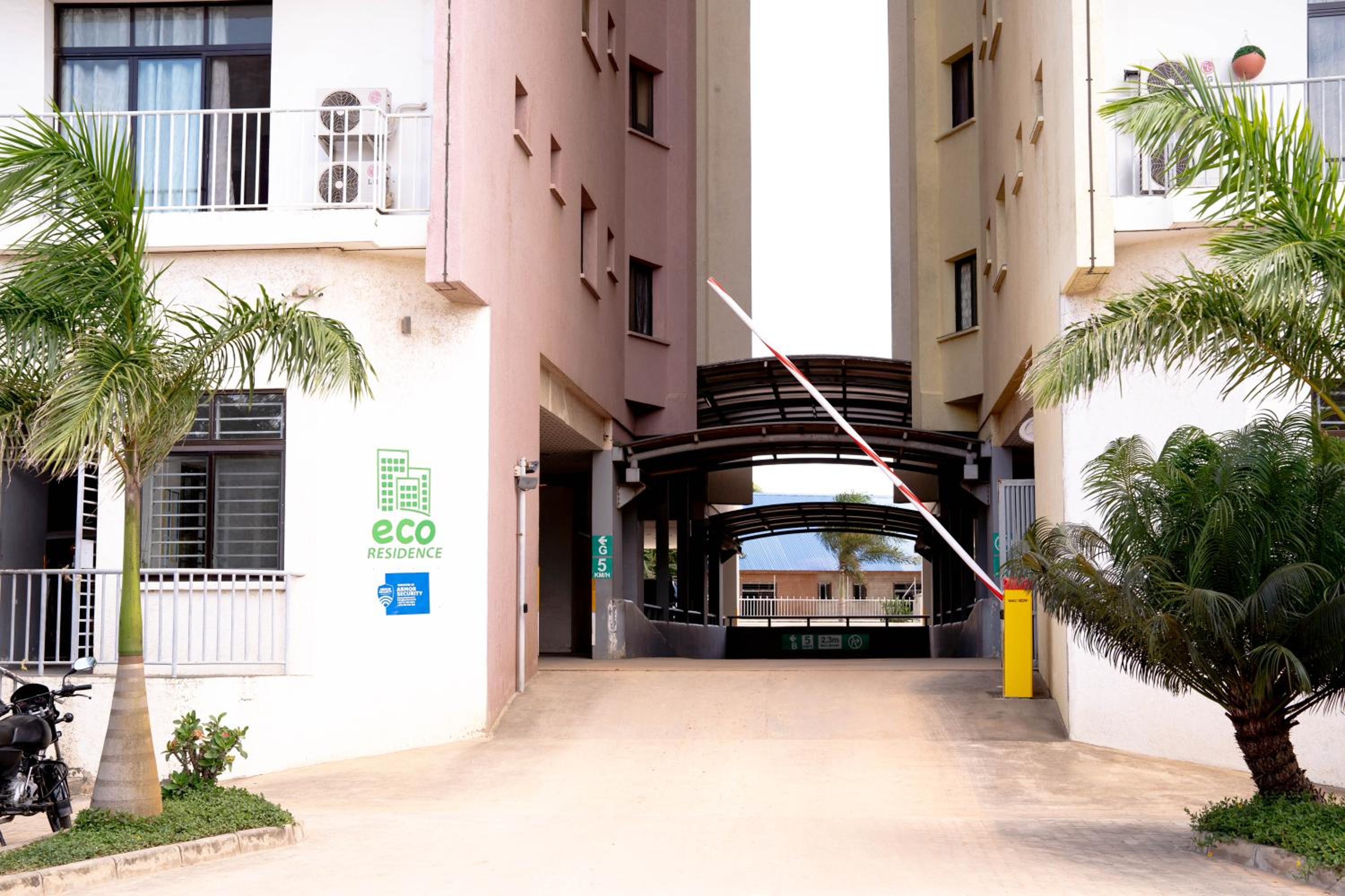 Flo's Eco Residence