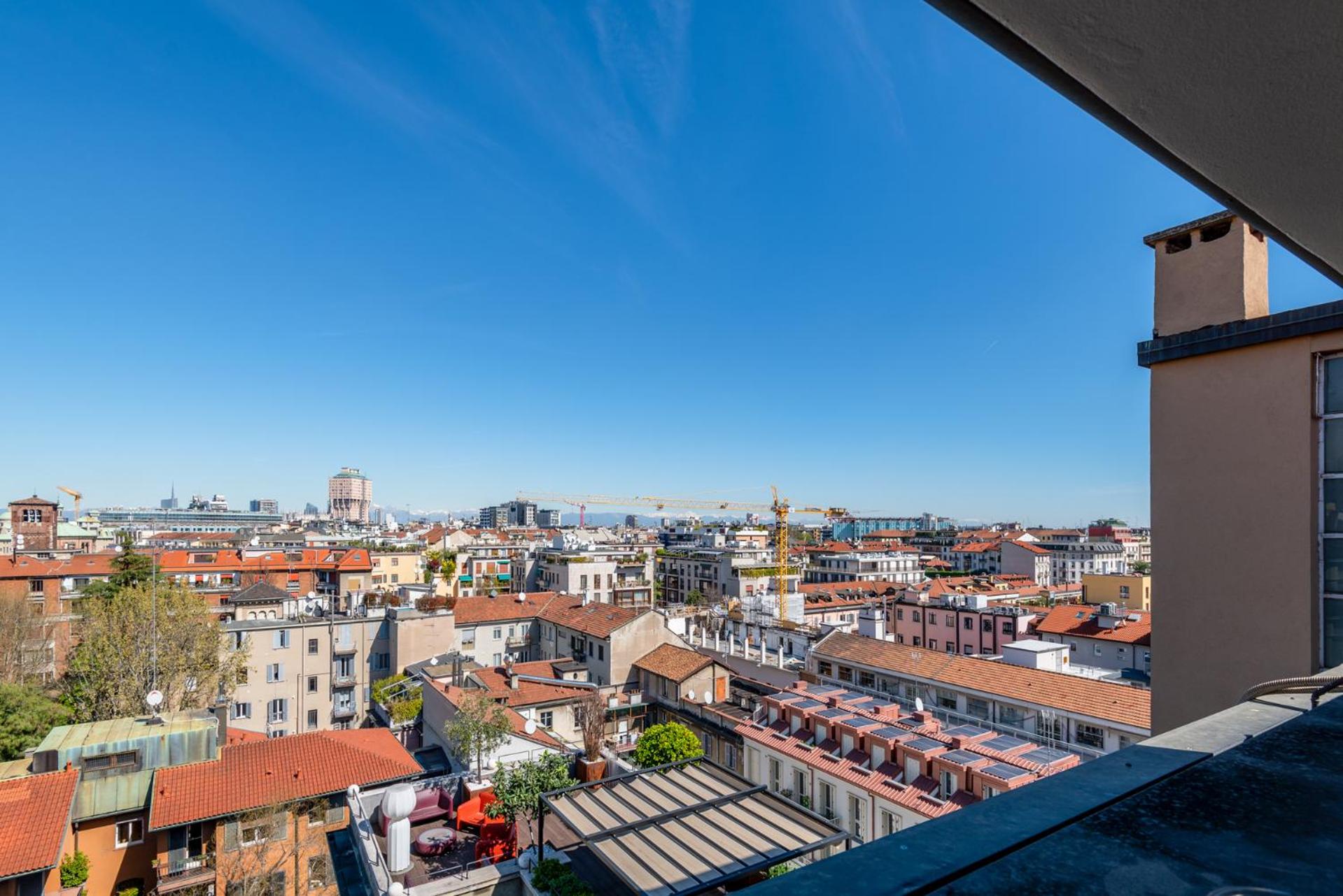 Brand New Central Milano Beatrice D'Este