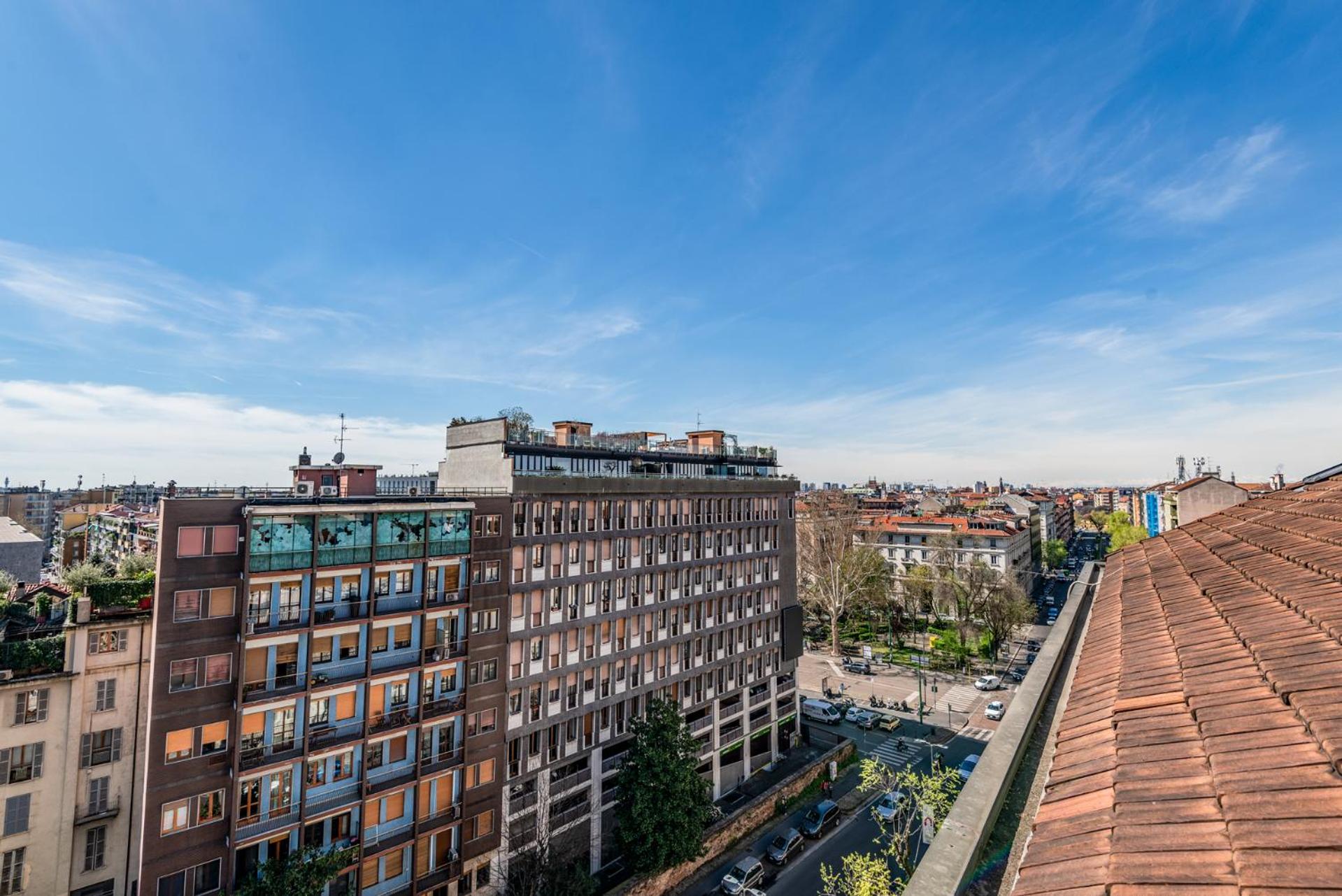 Brand New Central Milano Beatrice D'Este