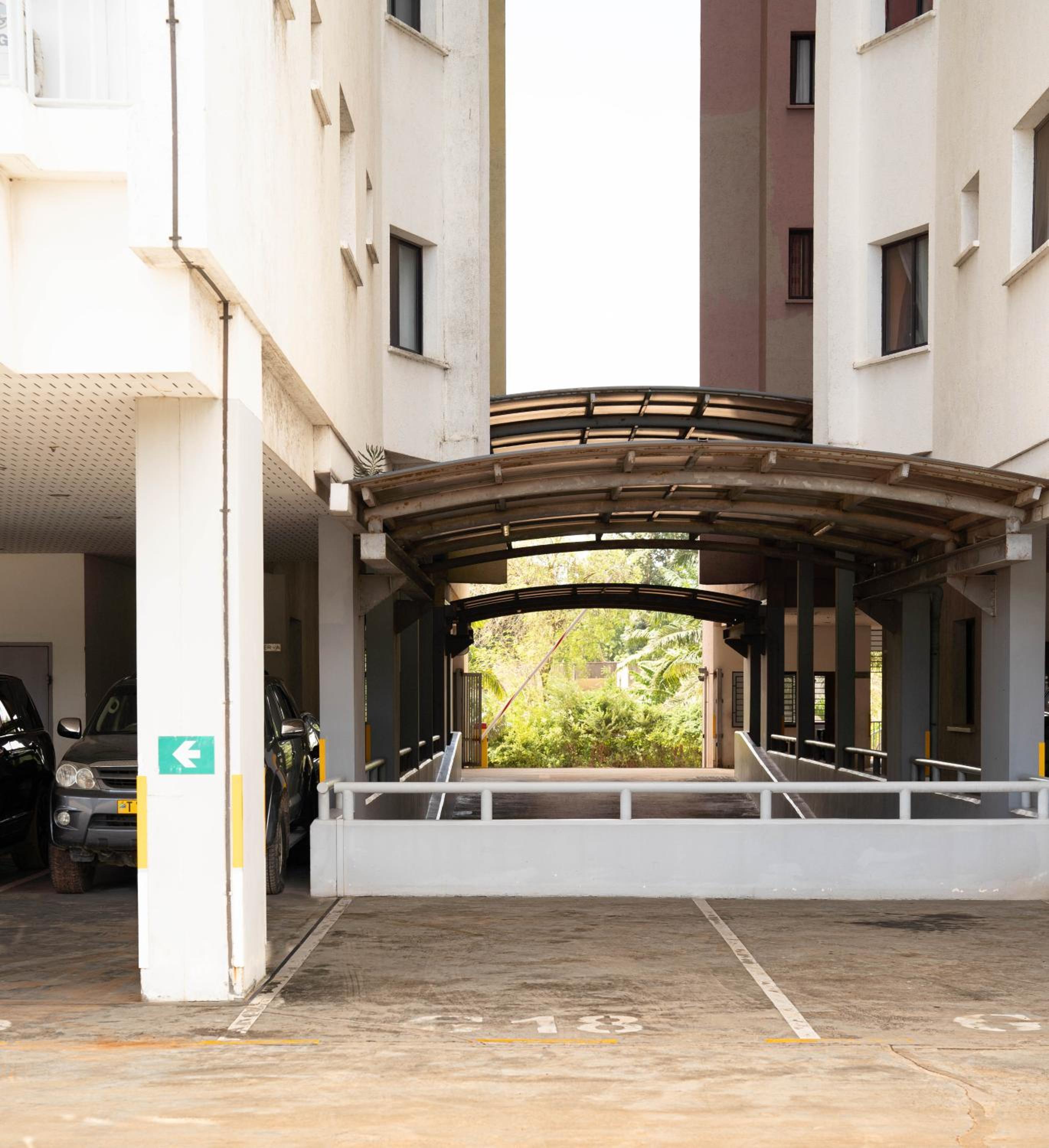 Flo's Eco Residence