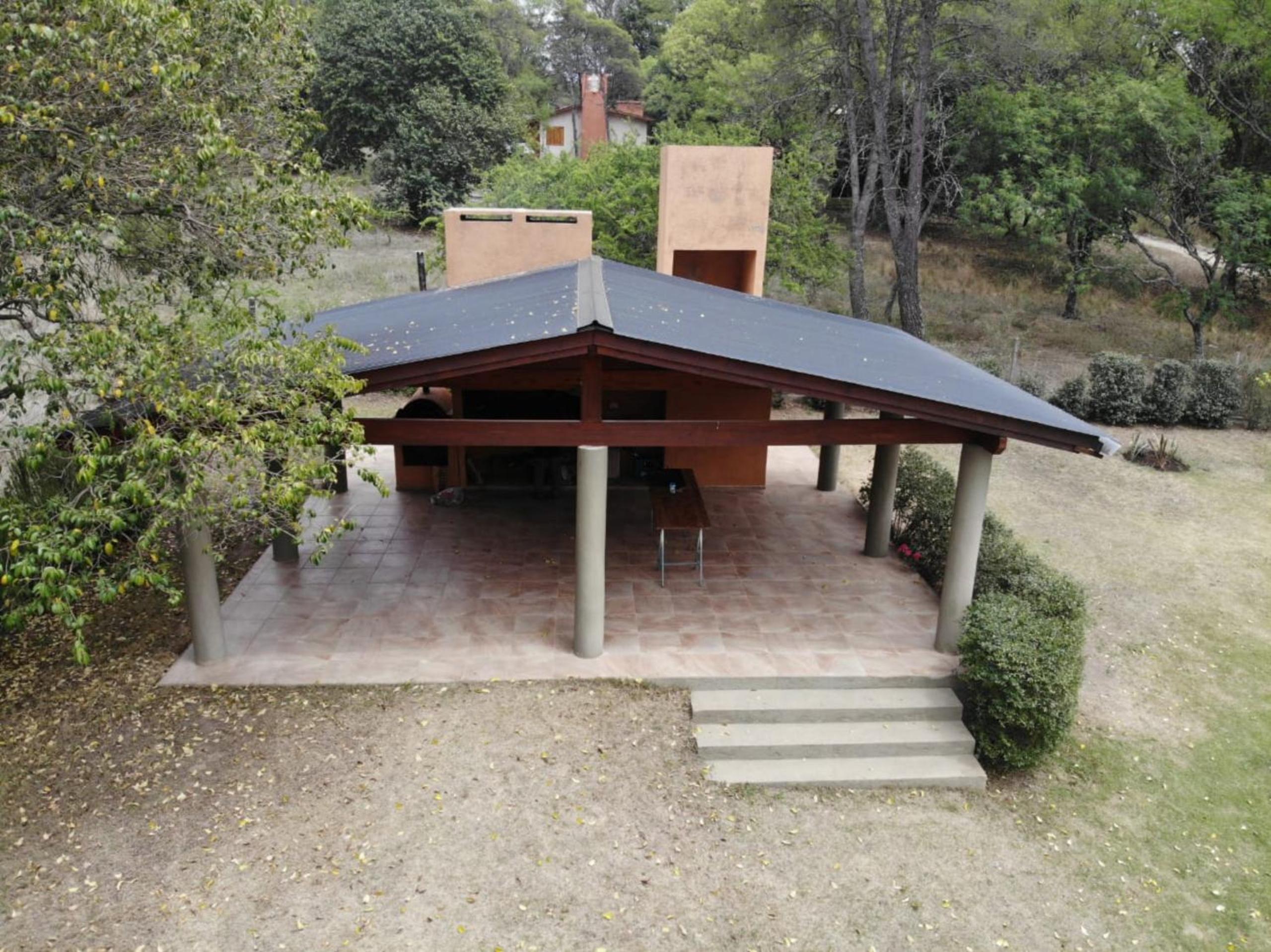 Fabulosa Casa Con Parque En Villa Gral Belgrano