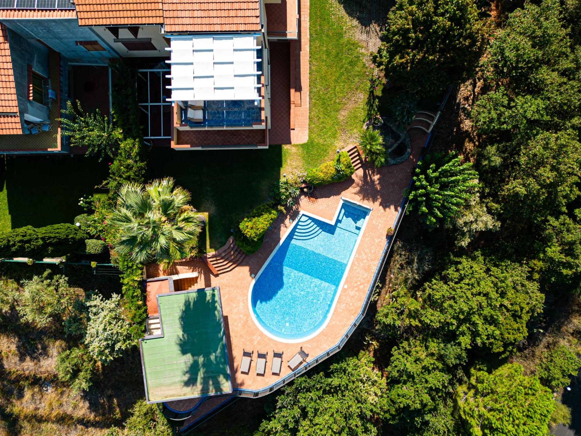 Villa Scafa, Appartamenti con Piscina e Vista Mare view 3