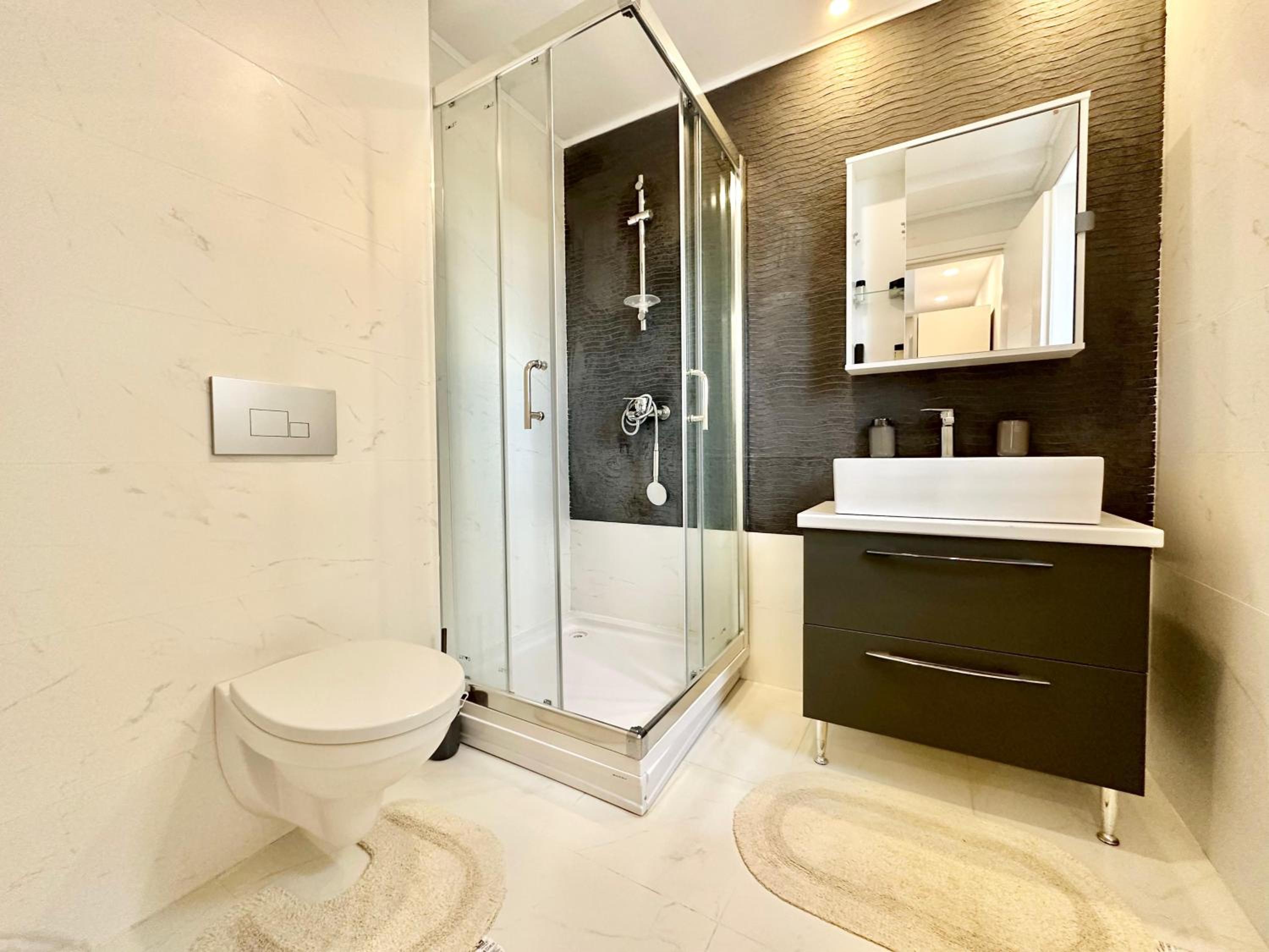 3 Rooms A302 StayInn by Cosmopolis view 3