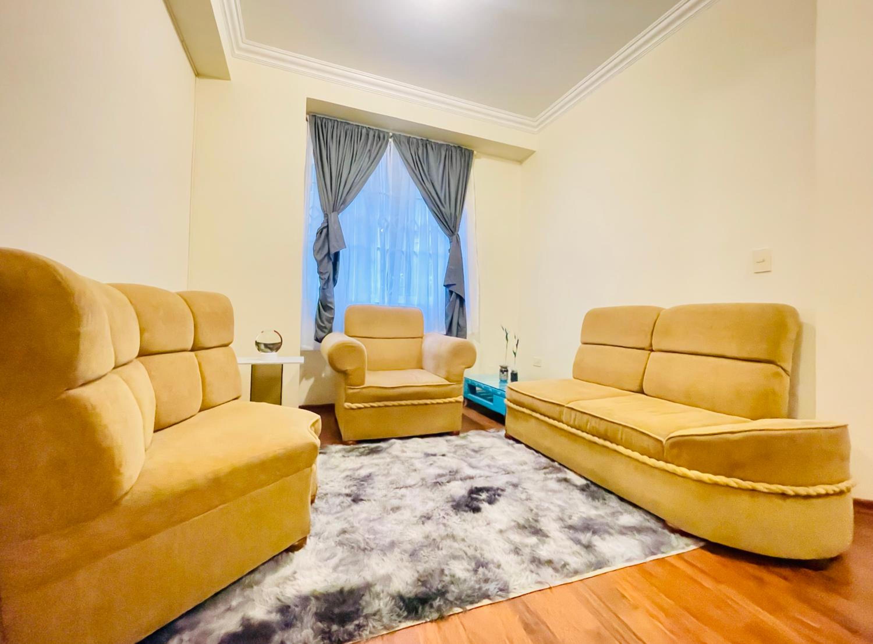 Habitación céntrica en Iñaquito Granados