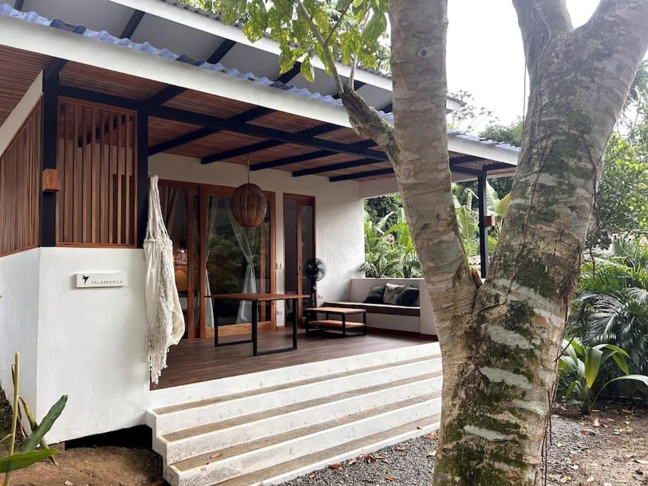 Casitas Batsú