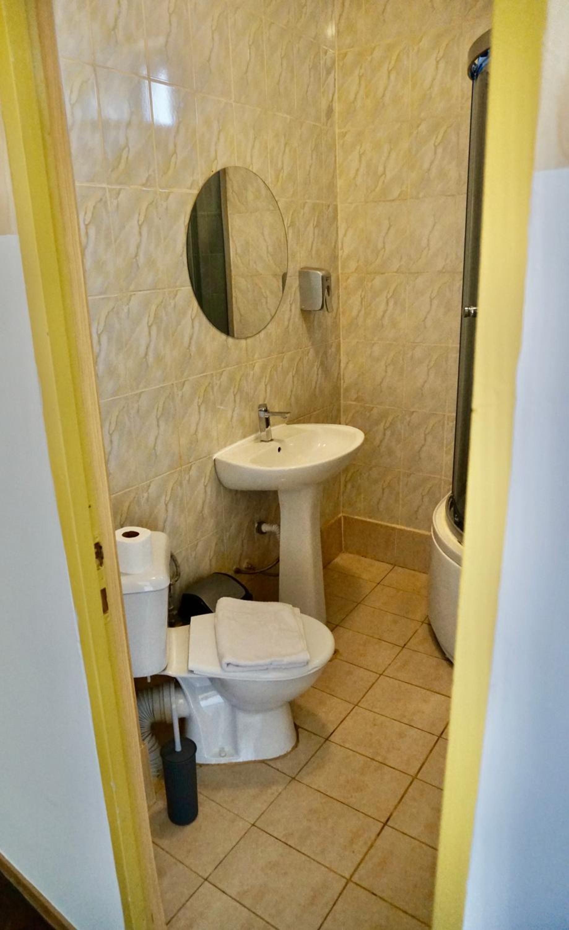 Photo 65