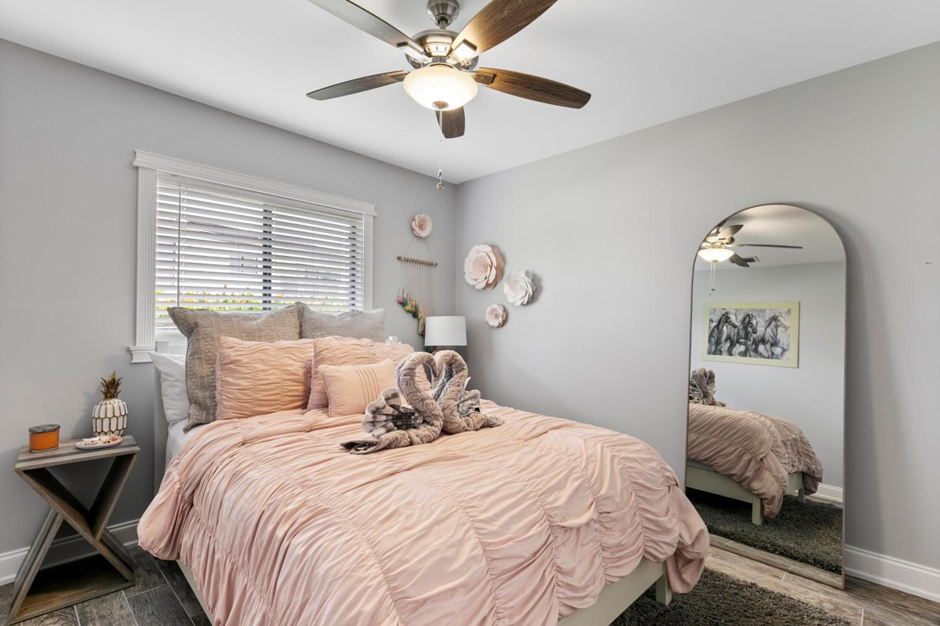 Luxurious Waterfront Oasis in Marco Island - Perfect for Families and Friends