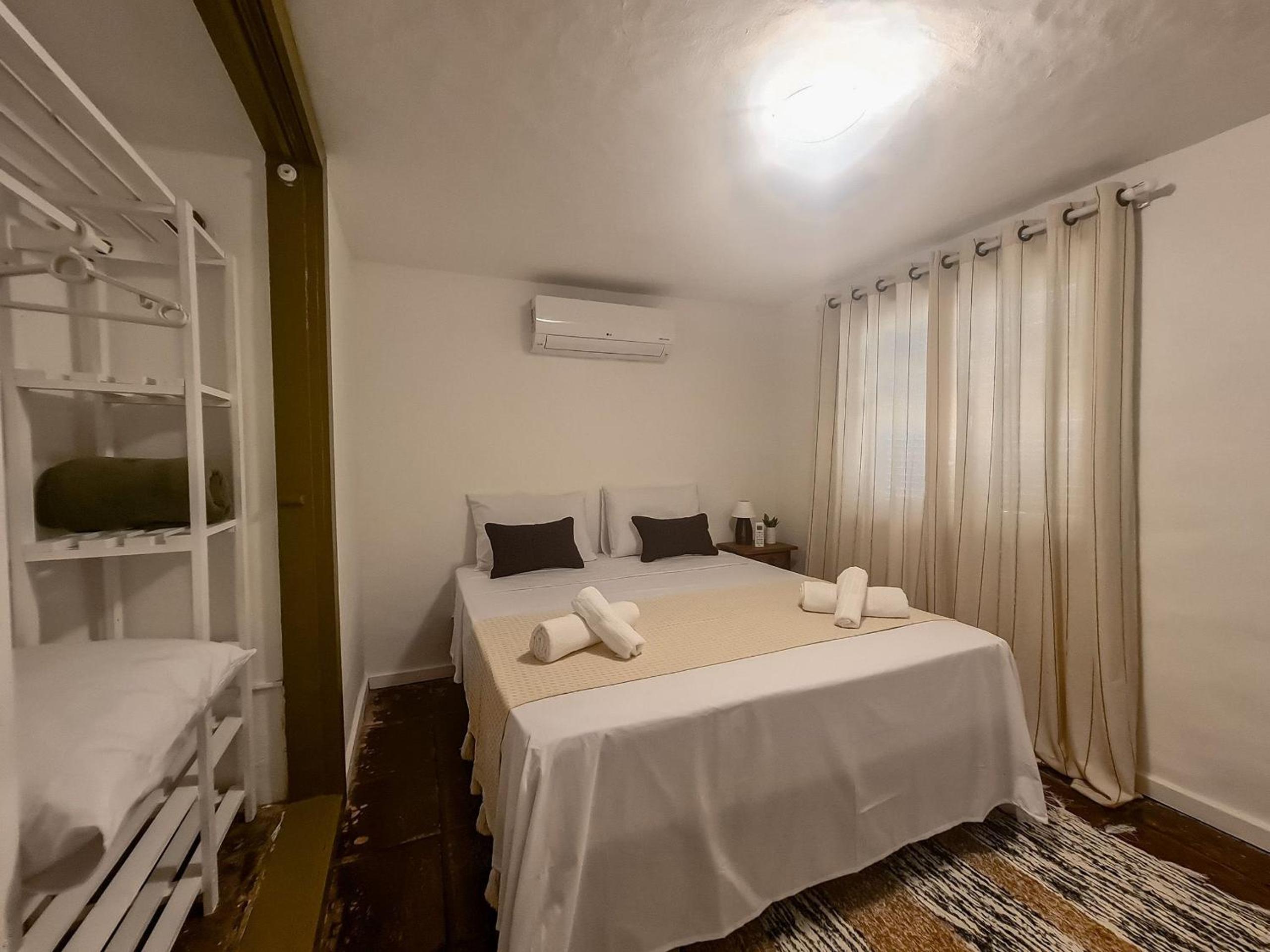 300m to Manguinhos Beach - BBQ + Air Conditioning