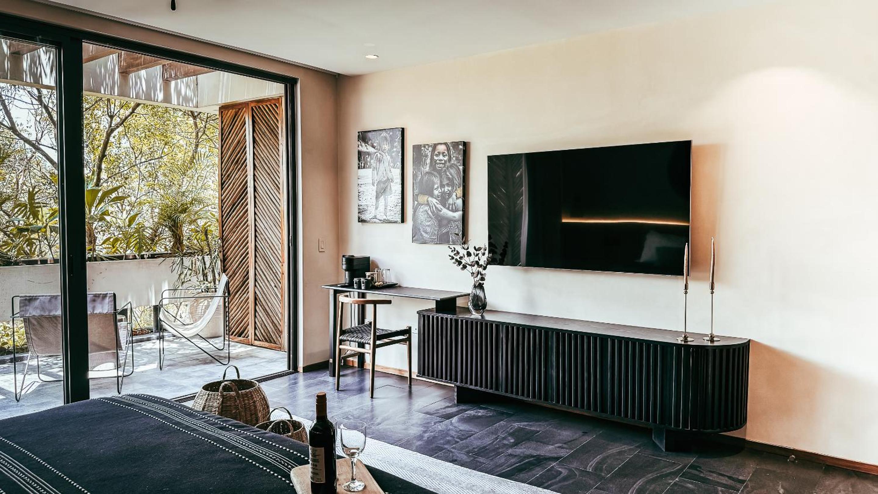 hotel room