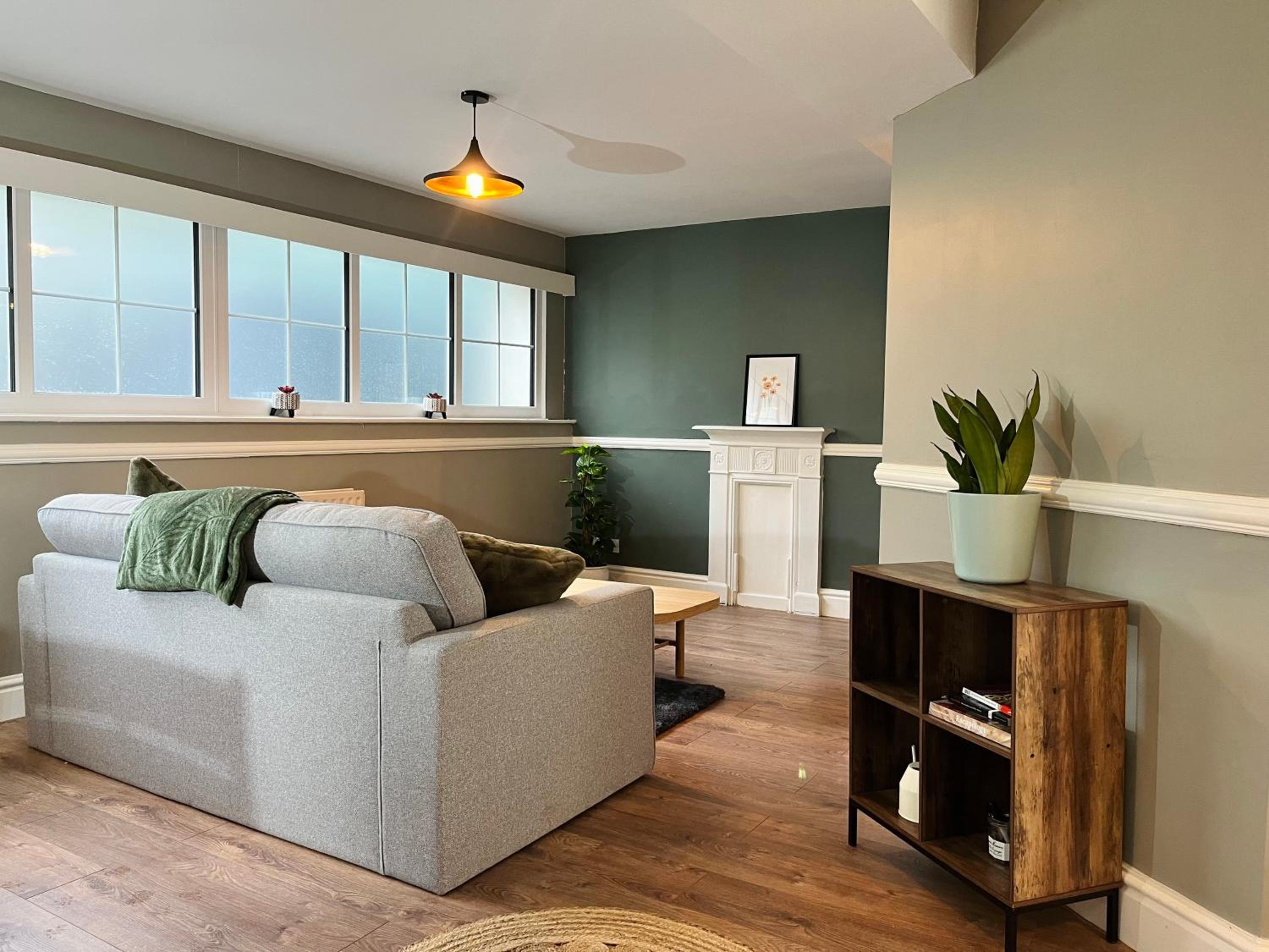 Mossley Hill Retreat