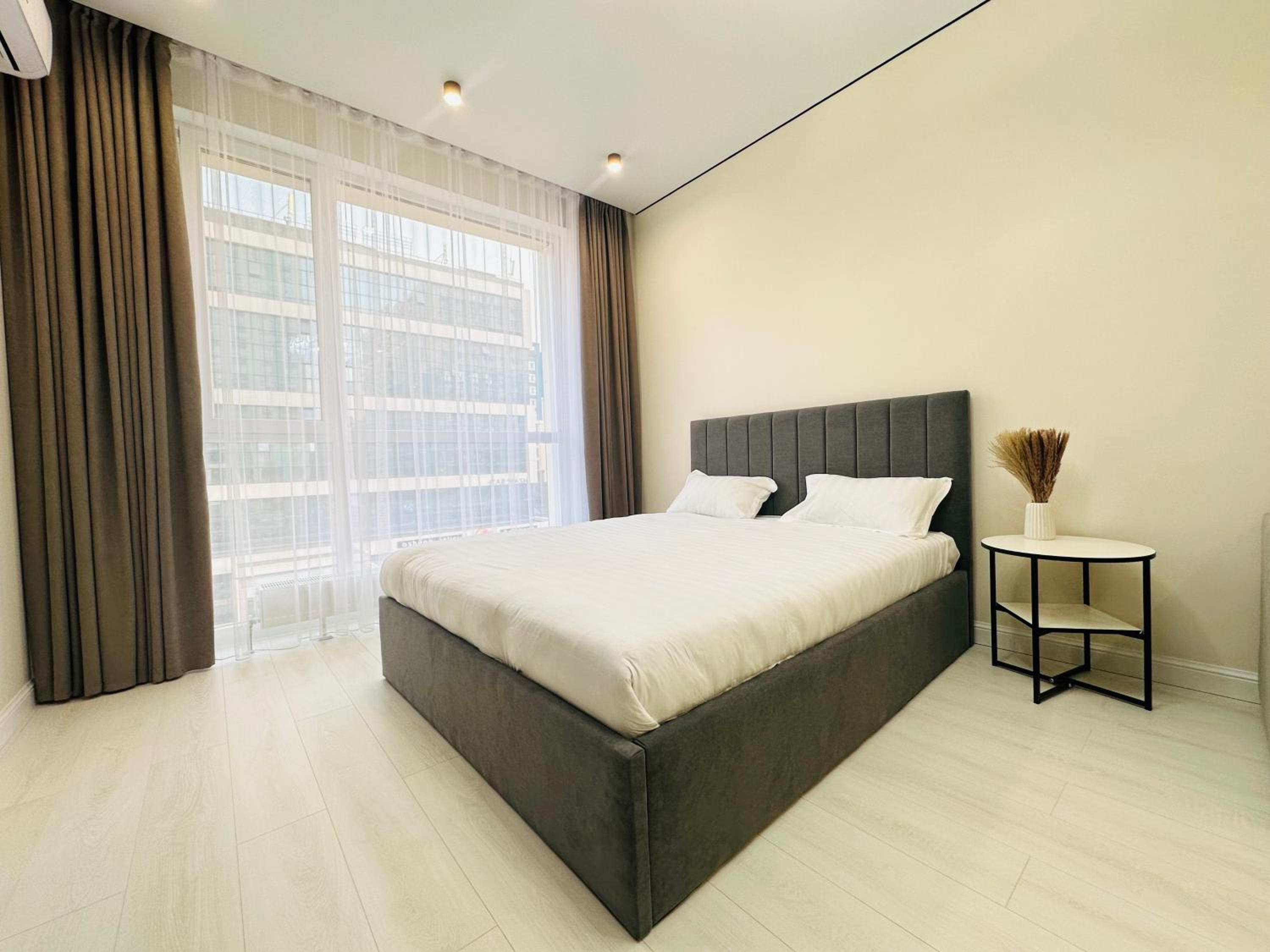 Shabyt One-Room Apartment with stylish renovation