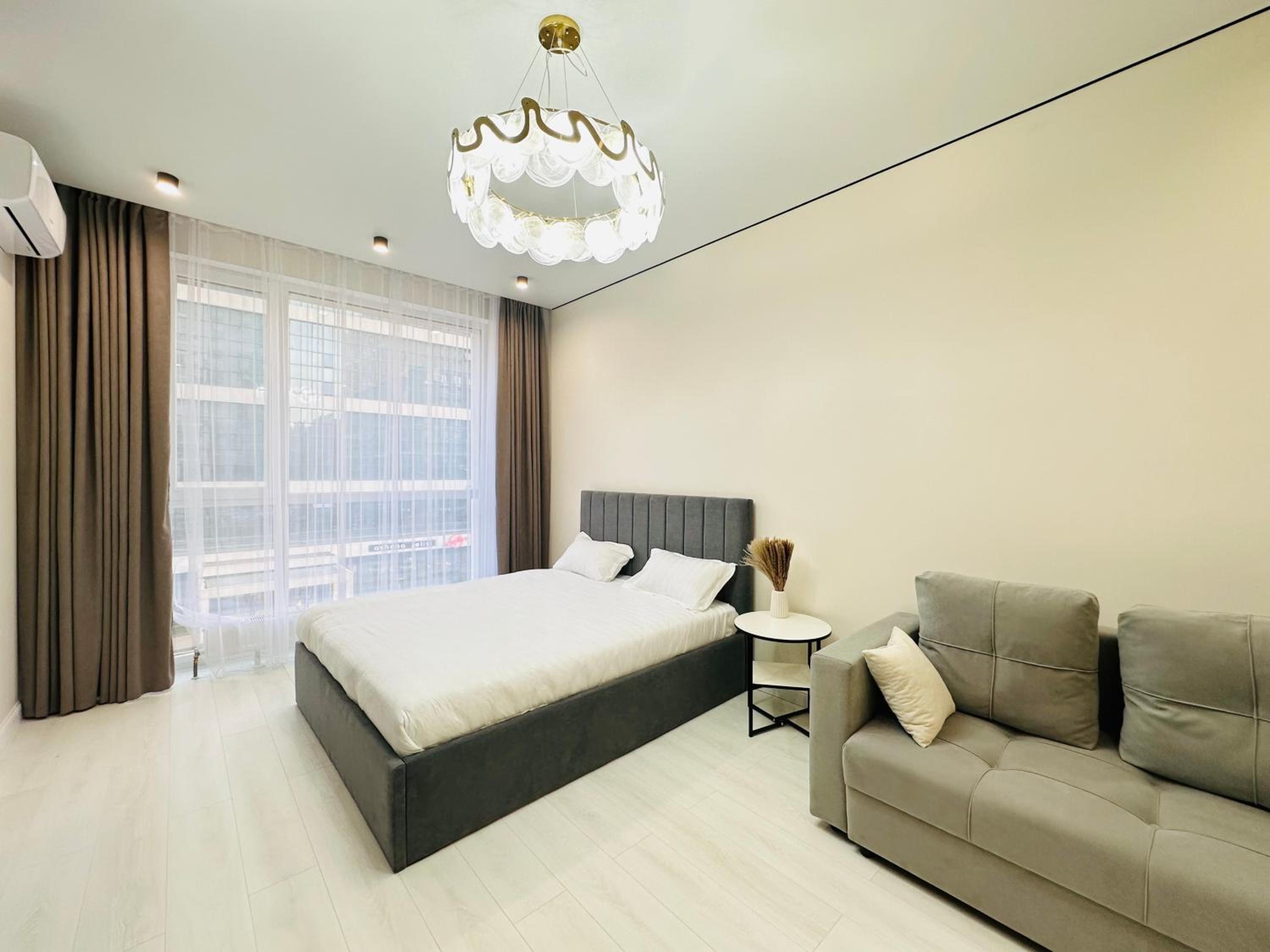 Shabyt One-Room Apartment with stylish renovation