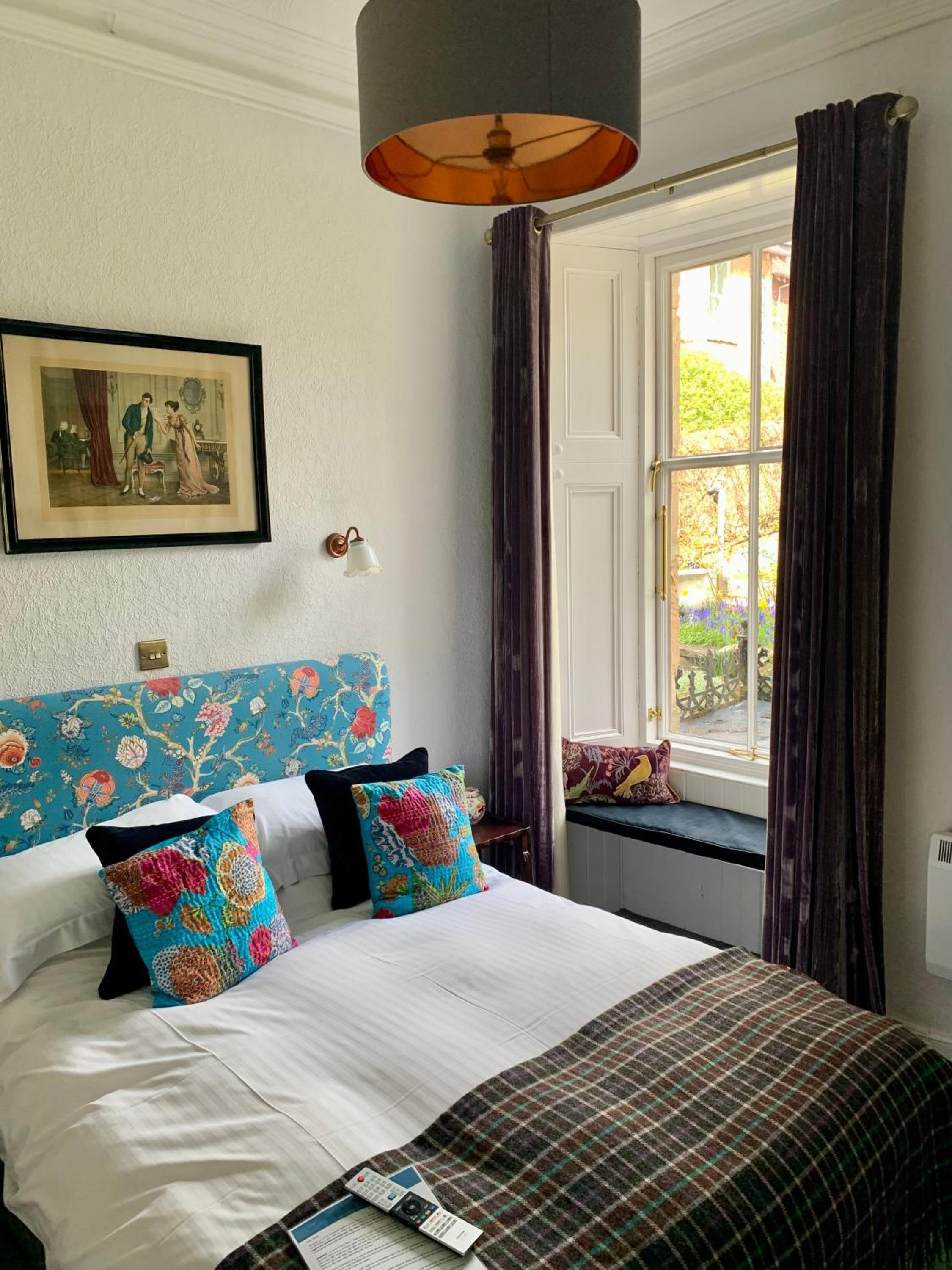 Leven House Bed and Breakfast