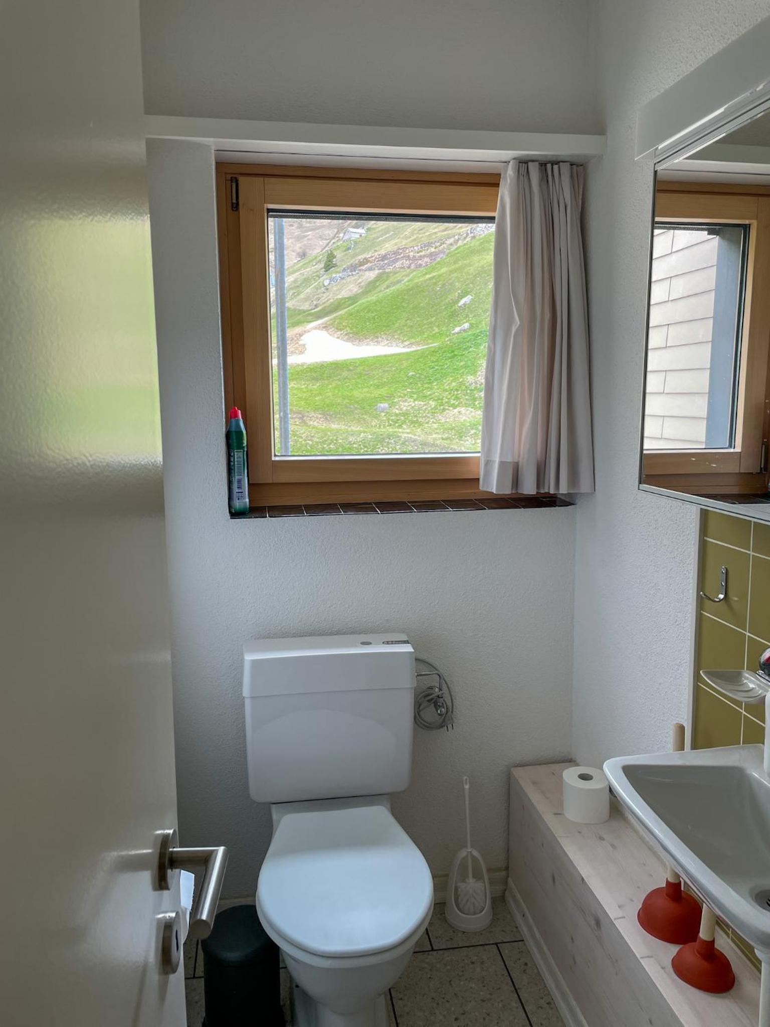 *TOP* moderne Wohnung im Herzen von Andermatt