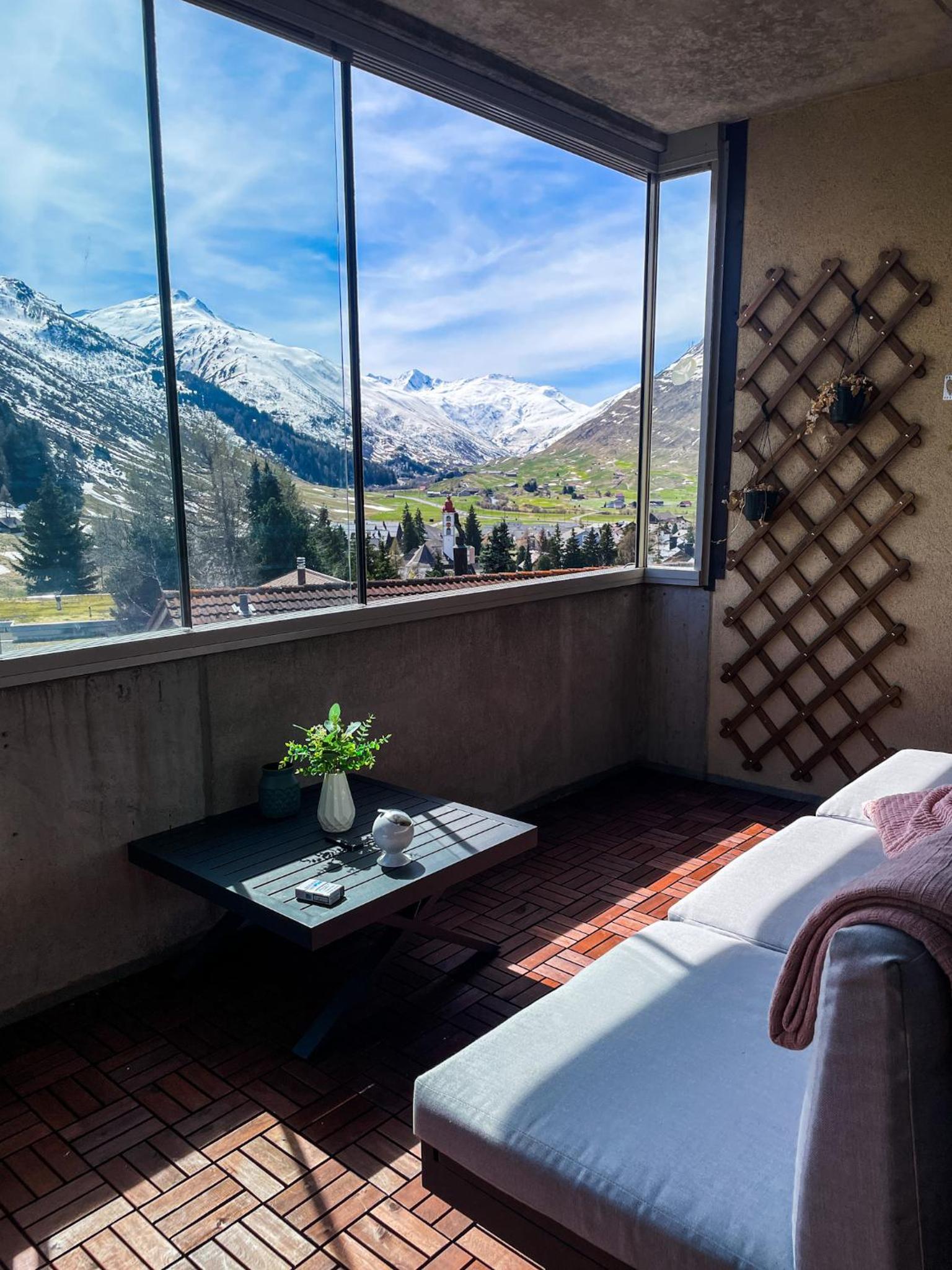 *TOP* moderne Wohnung im Herzen von Andermatt