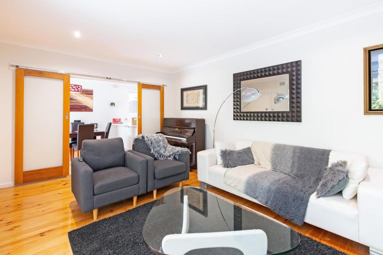 Home among the Gum Trees - free wine
