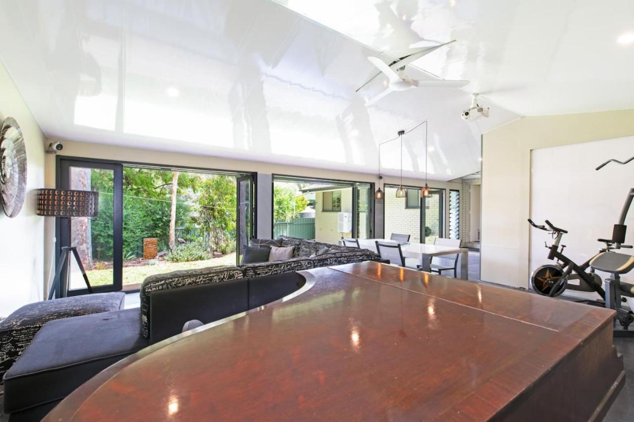 Home among the Gum Trees - free wine