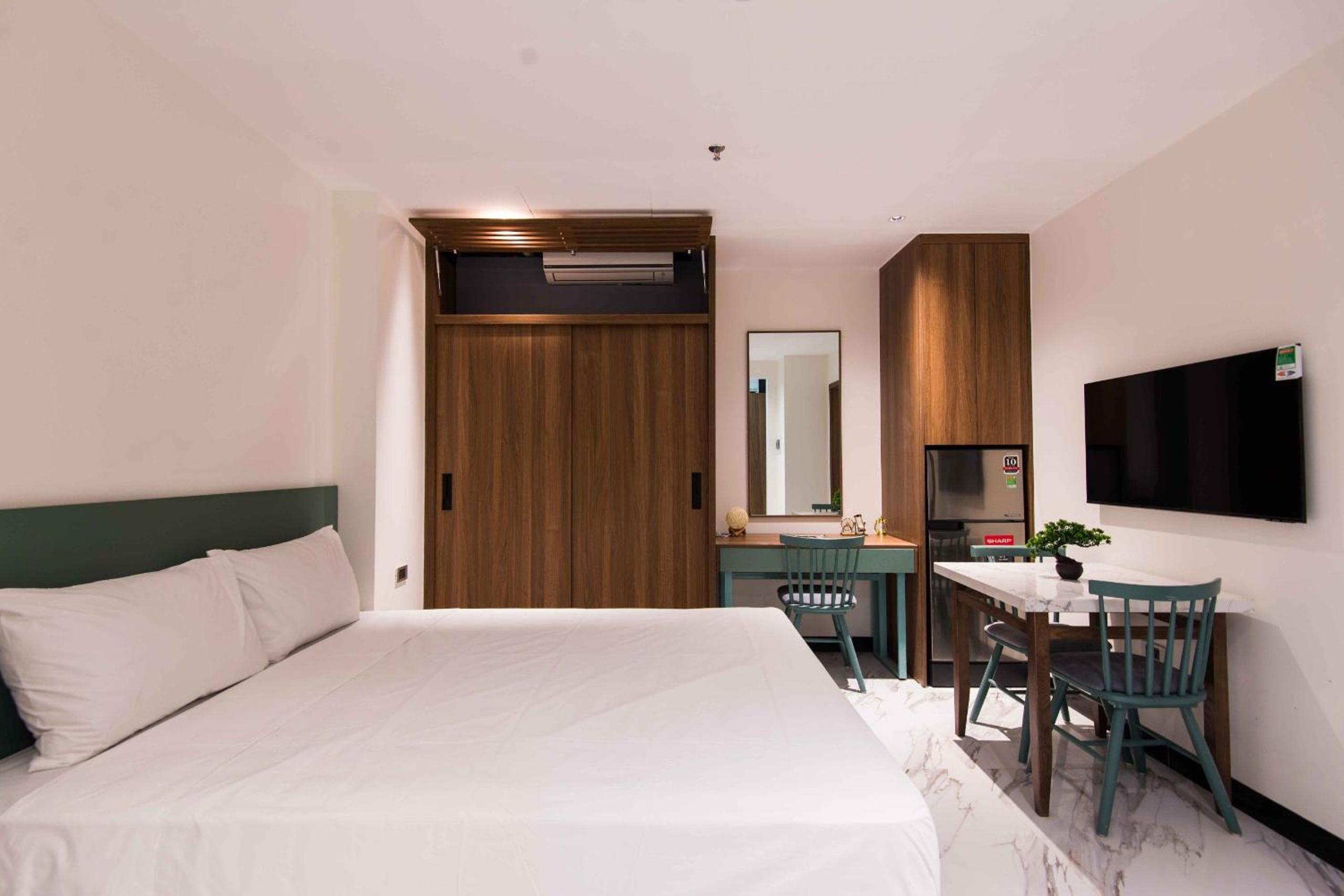 Paradise Home Hoang Cau