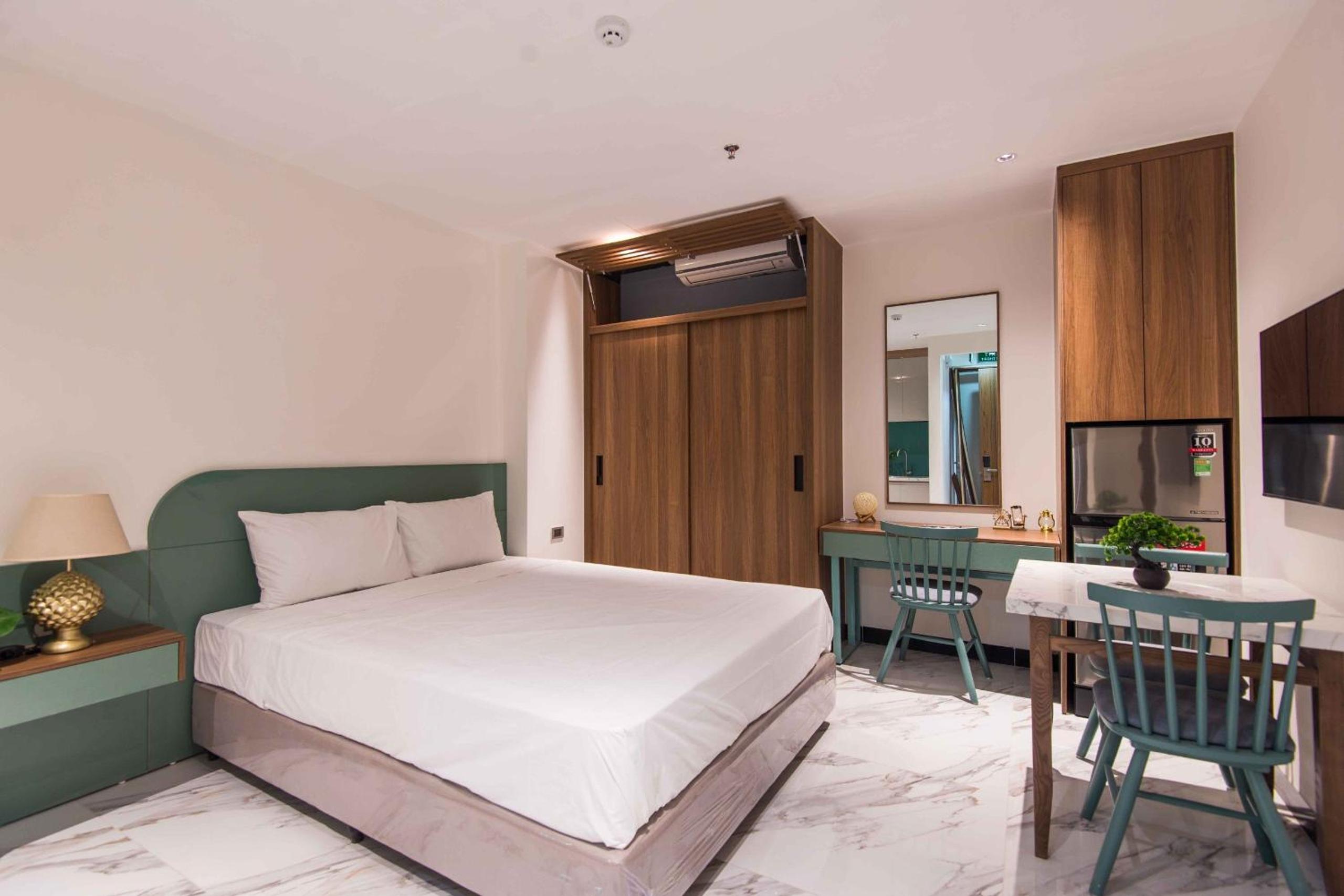 Paradise Home Hoang Cau