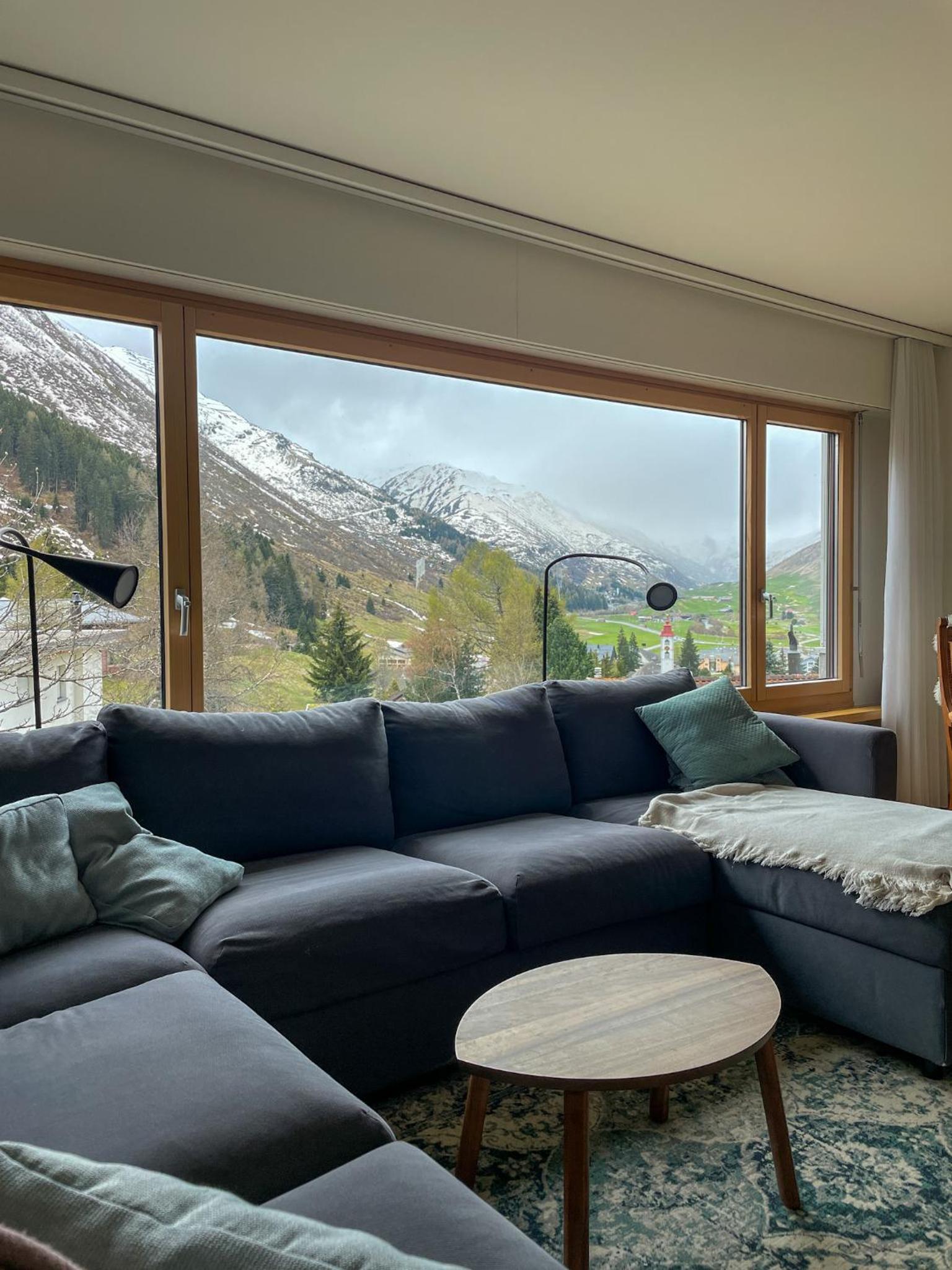 *TOP* moderne Wohnung im Herzen von Andermatt