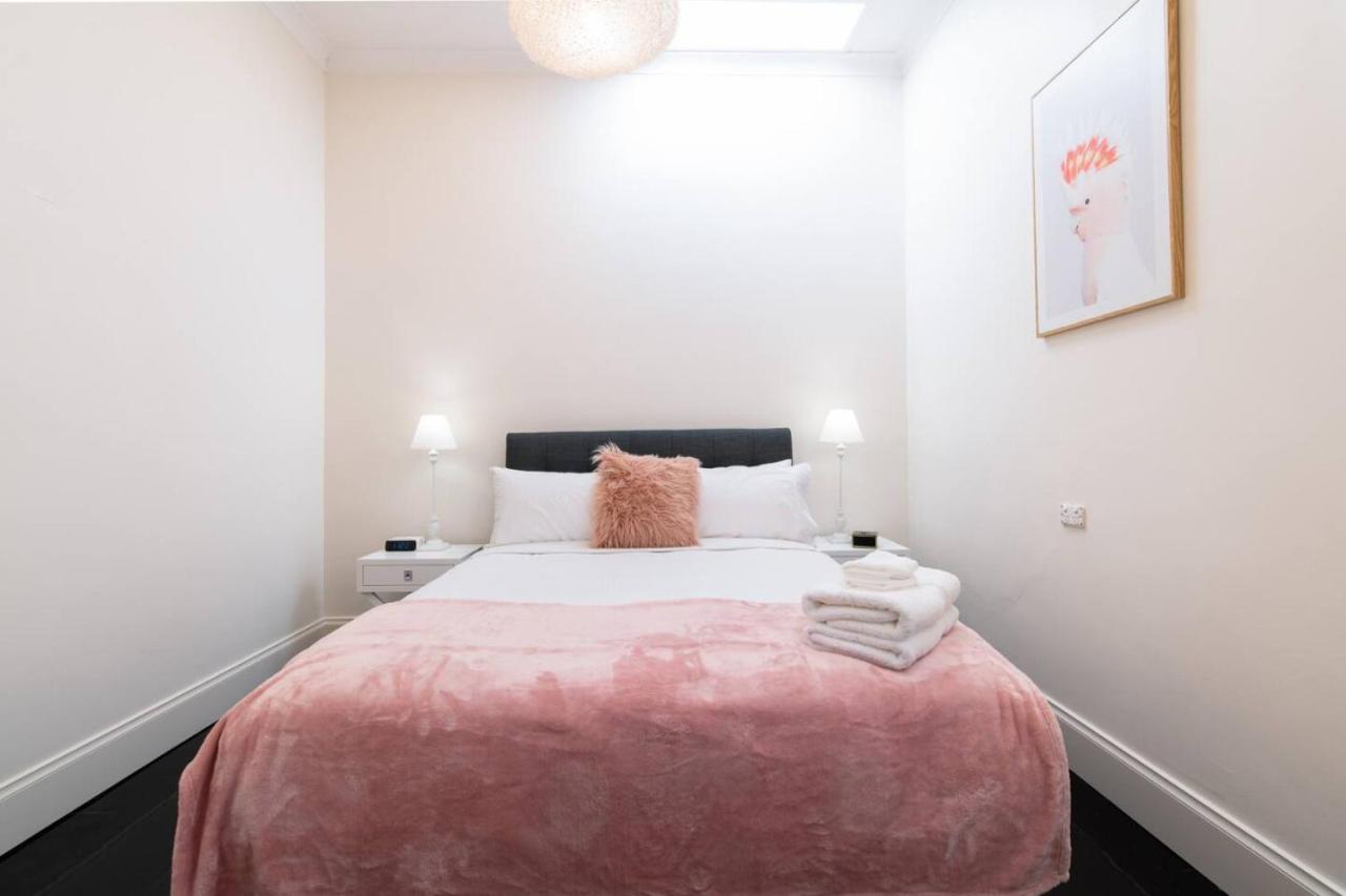 Lovely and Spacious 2-bedroom home in Norwood