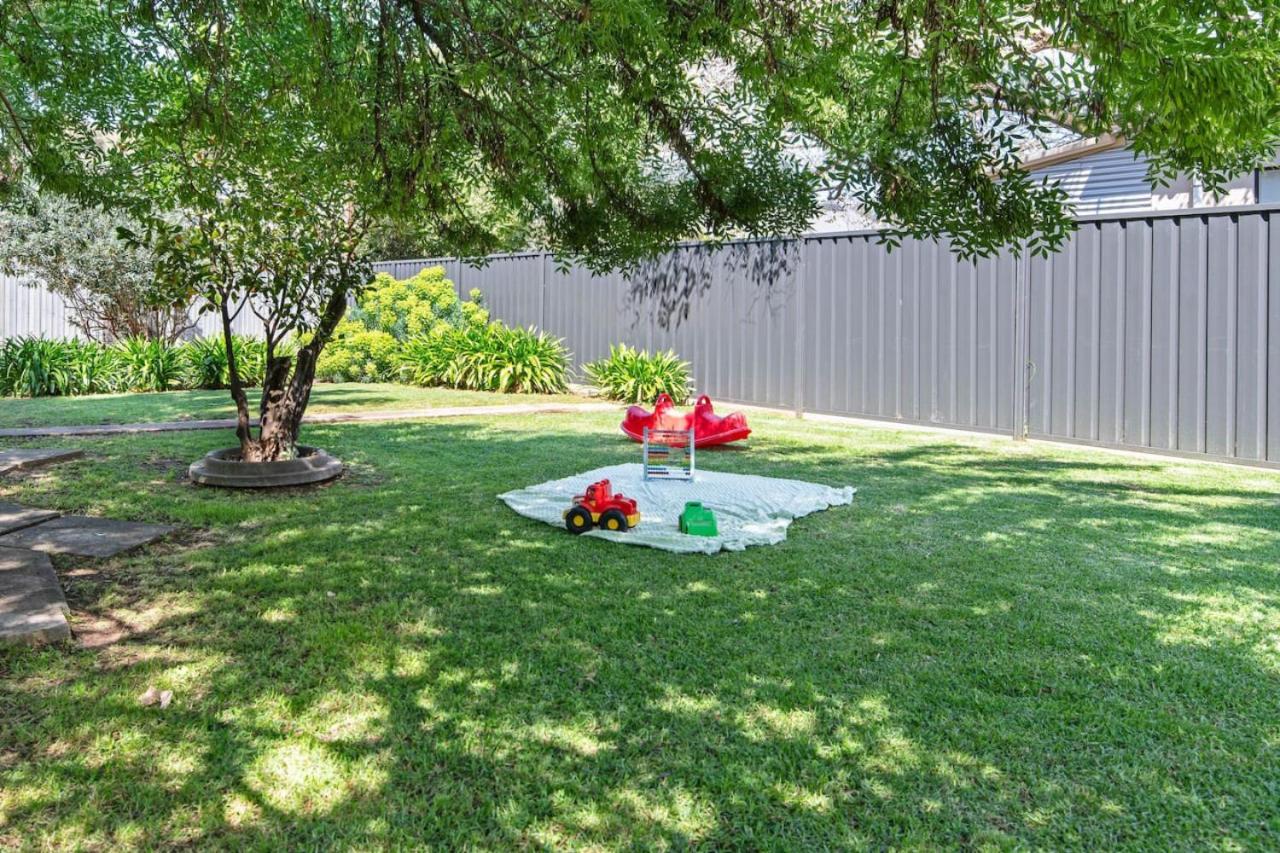 Charming 3-Bedroom Sandstone Haven with free wine
