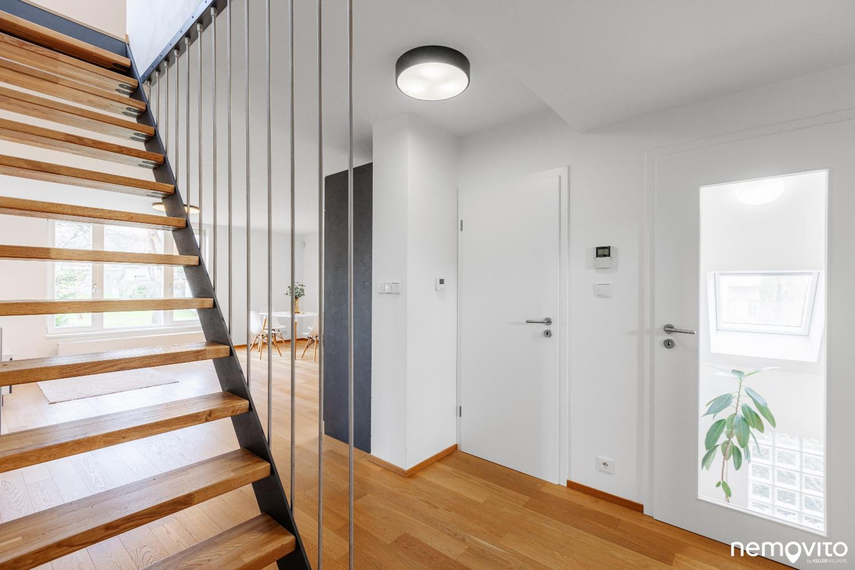 Family Friendly Spacious Two Floor B&B Prague