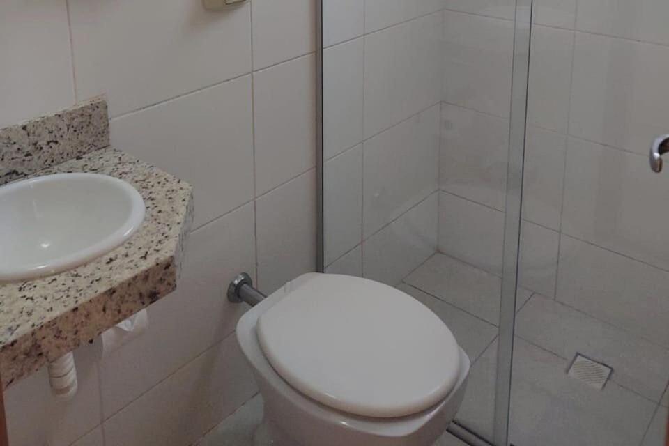 Aptos Moderno e Pratico próximo ao Teatro Paulo Moura