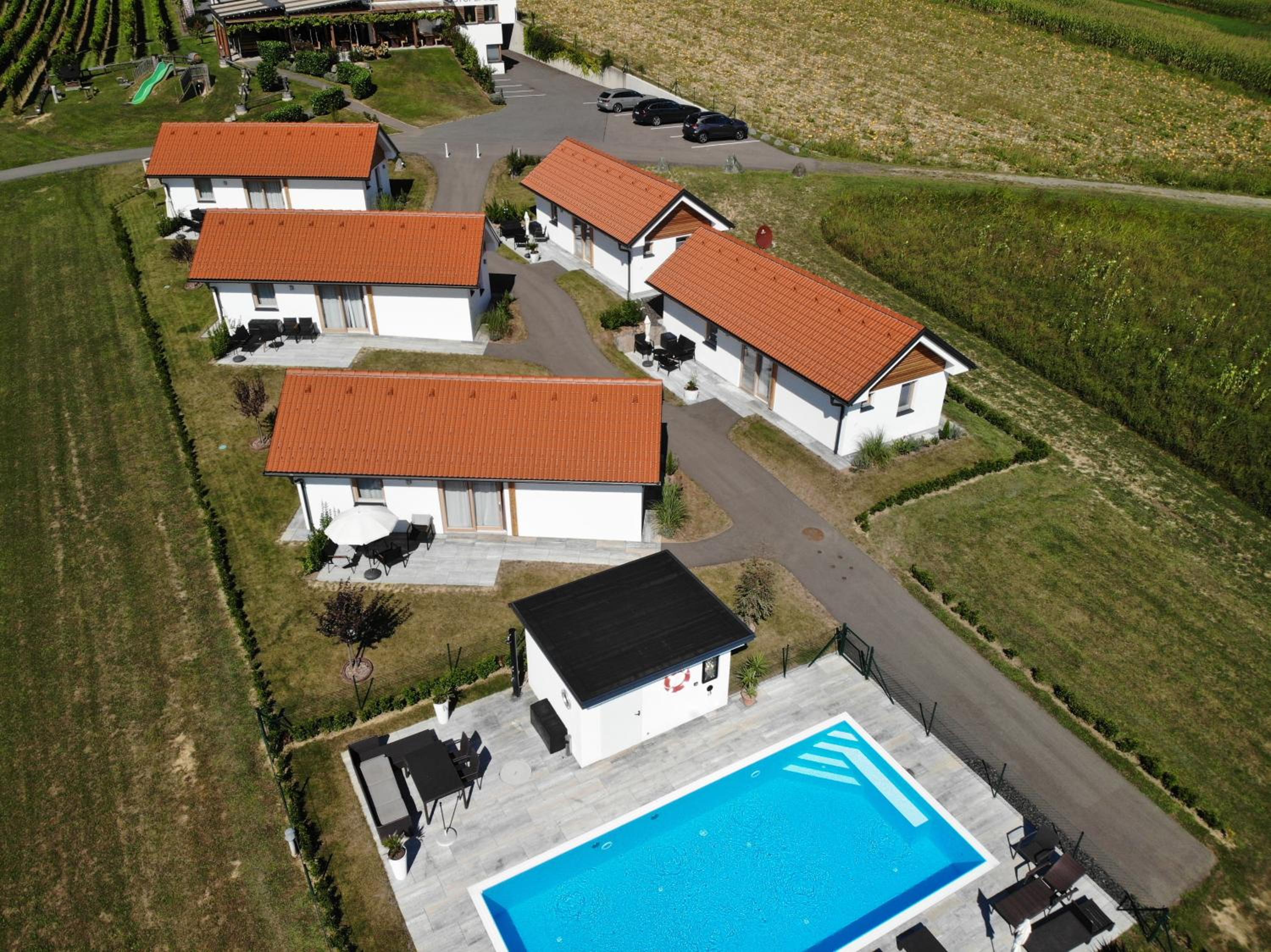 Gusto Lodges